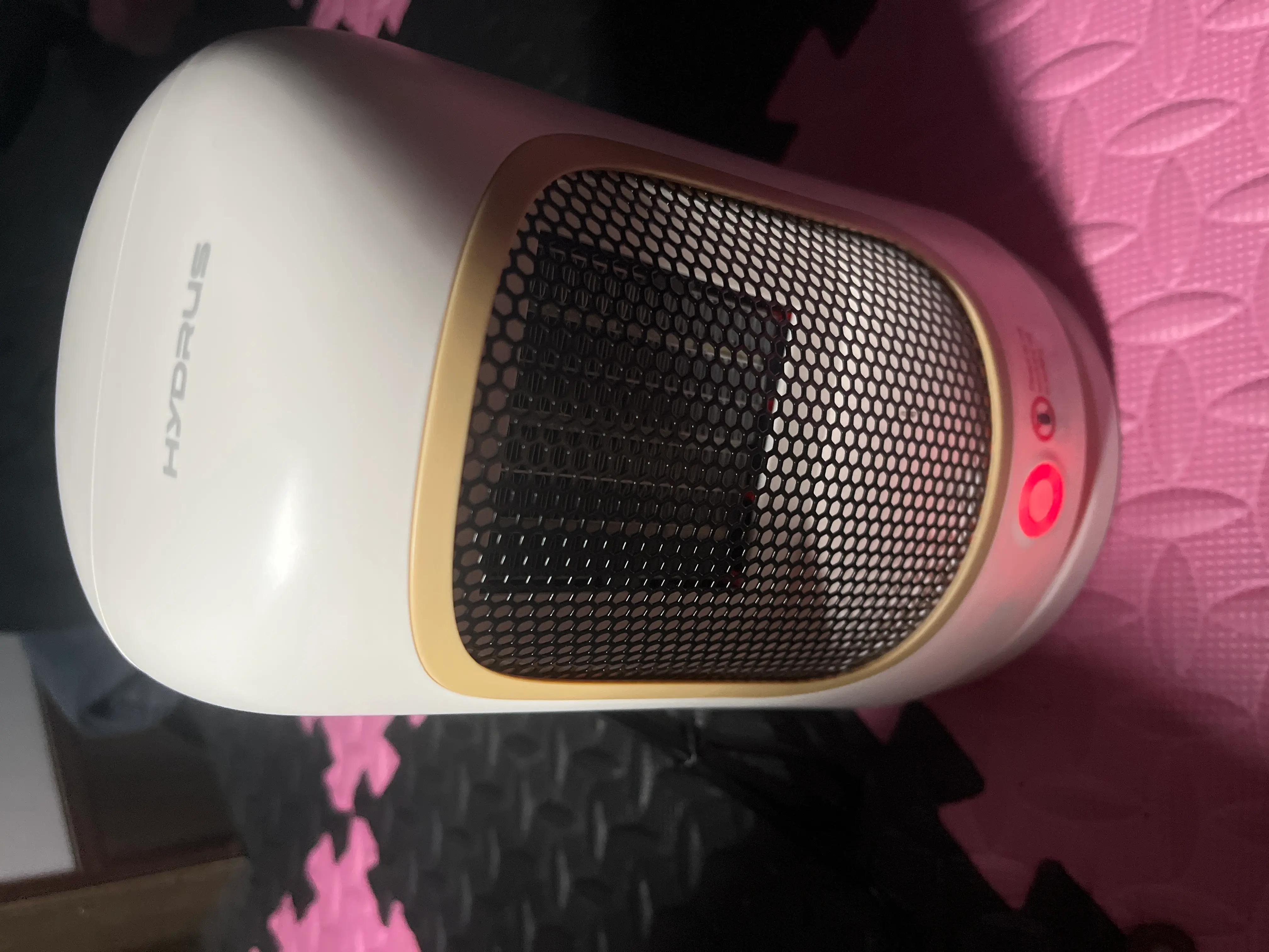 Khách hàng review Quạt sưởi để bàn Hydrus N2 1