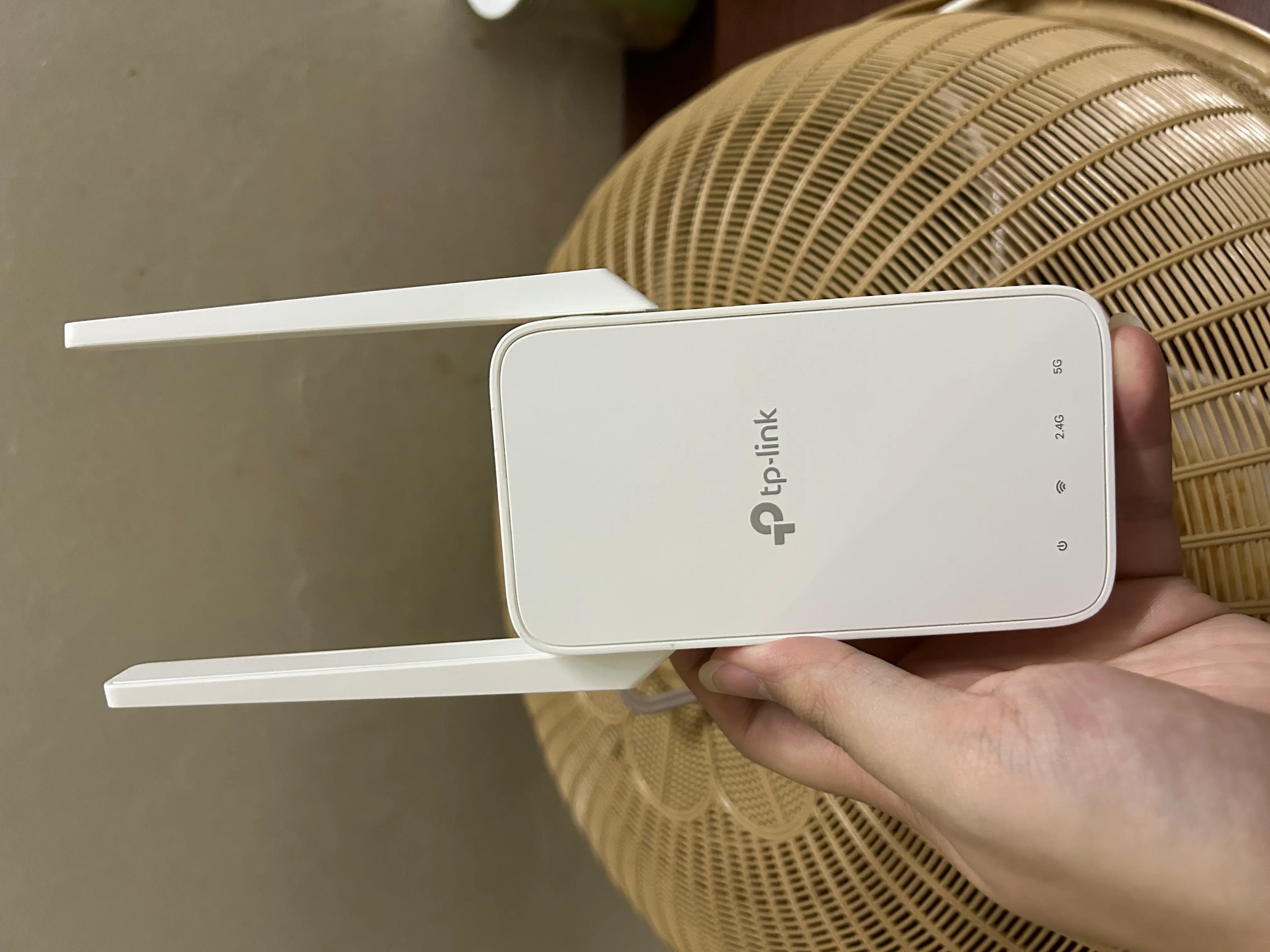 Khách hàng review Repeater mở rộng sóng Wifi AC1200 TP-Link RE315 1