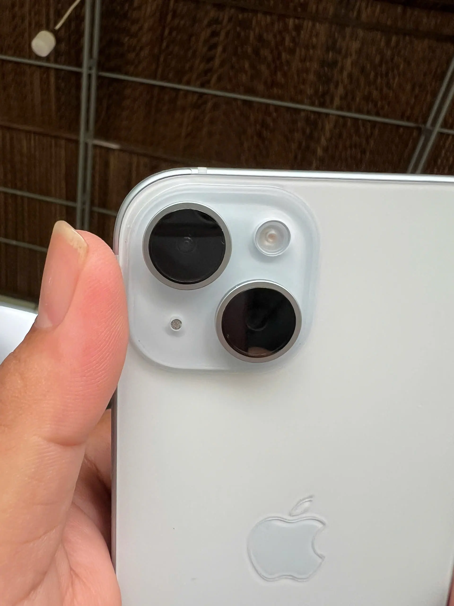 Khách hàng review Điện thoại iPhone 15 128GB 13