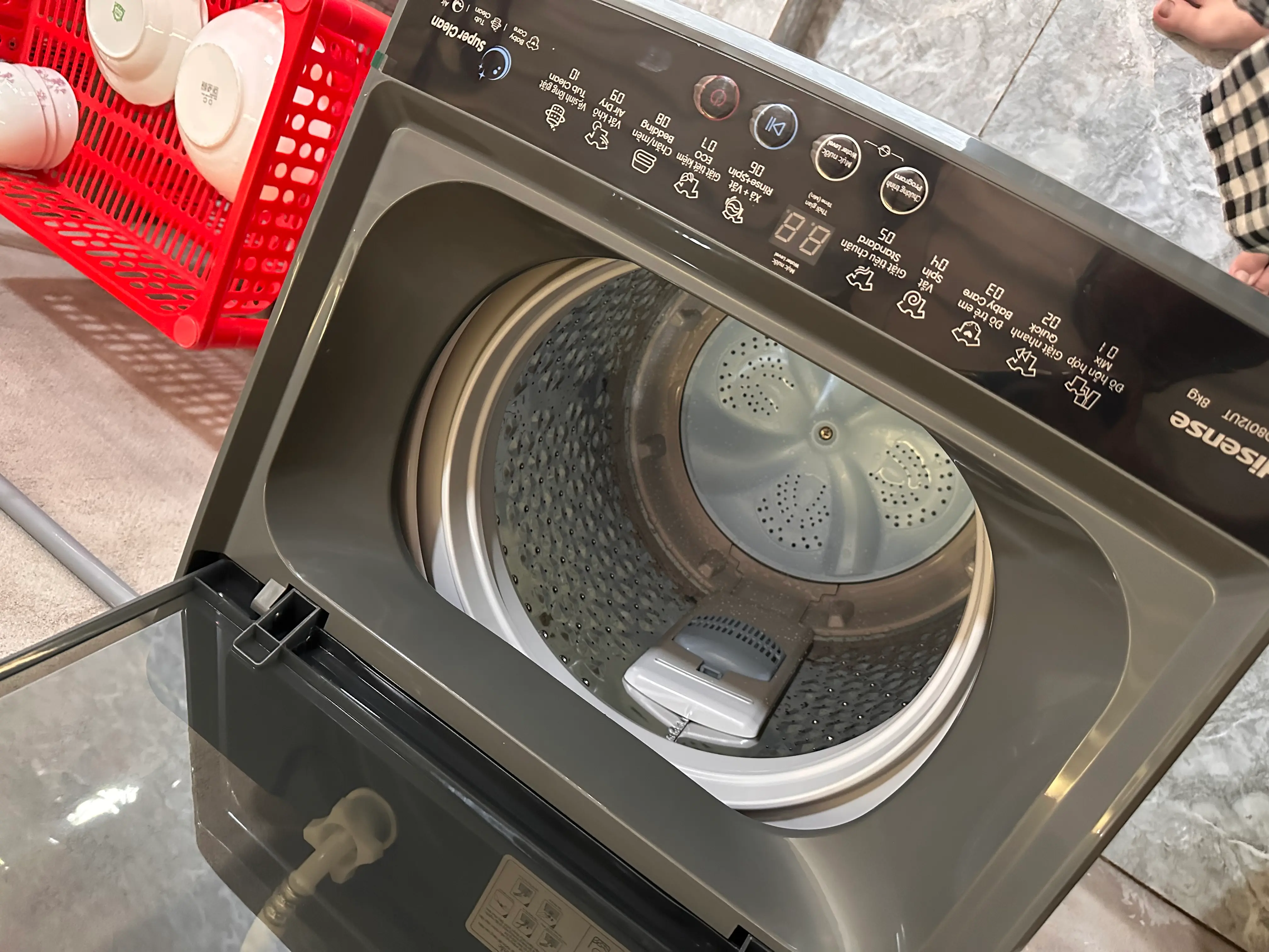 Khách hàng review Máy giặt Hisense 8 kg WTZQ8012UT 3