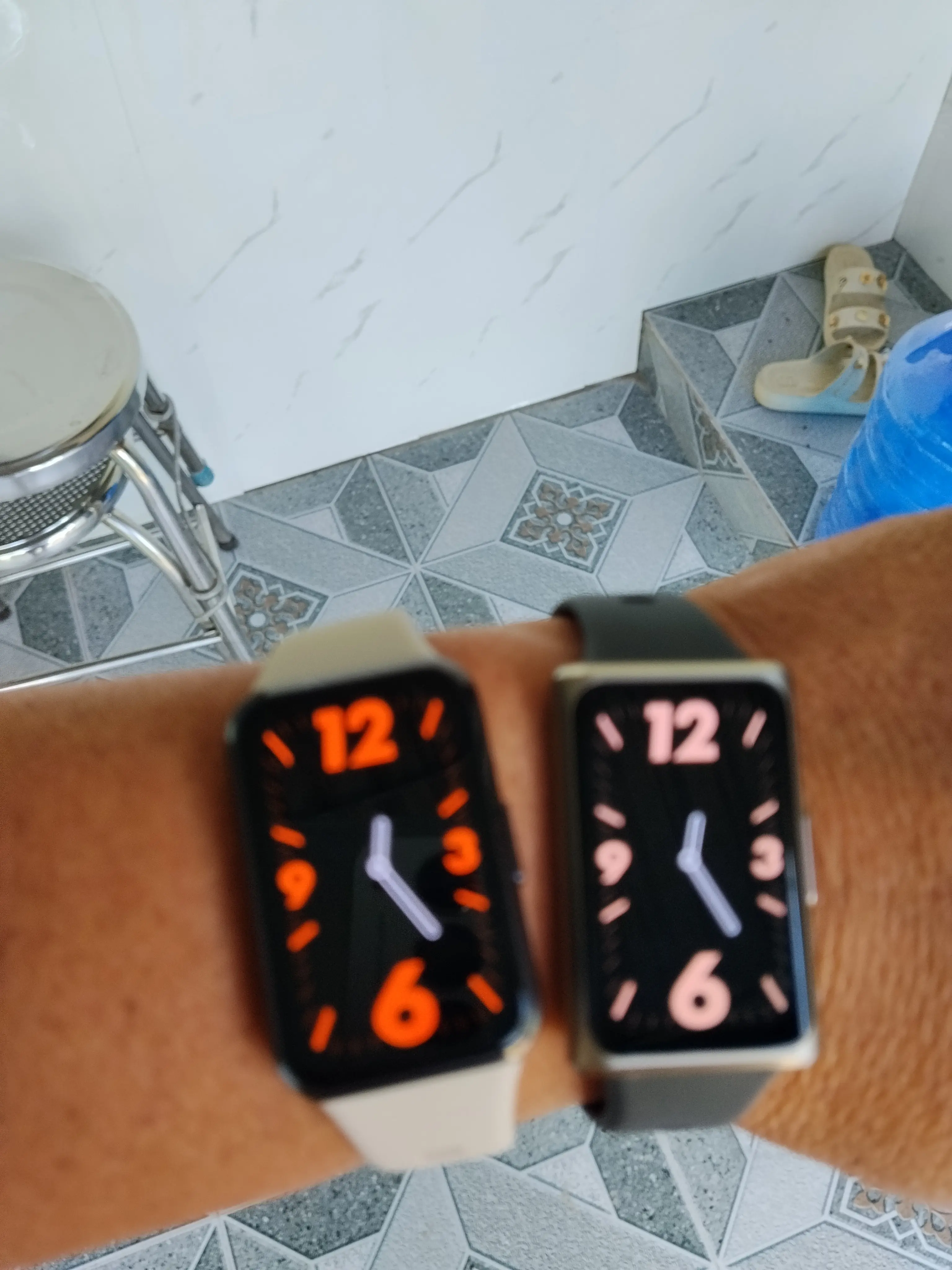 Khách hàng review Vòng đeo tay thông minh Huawei Band 11 dây Fluor 1