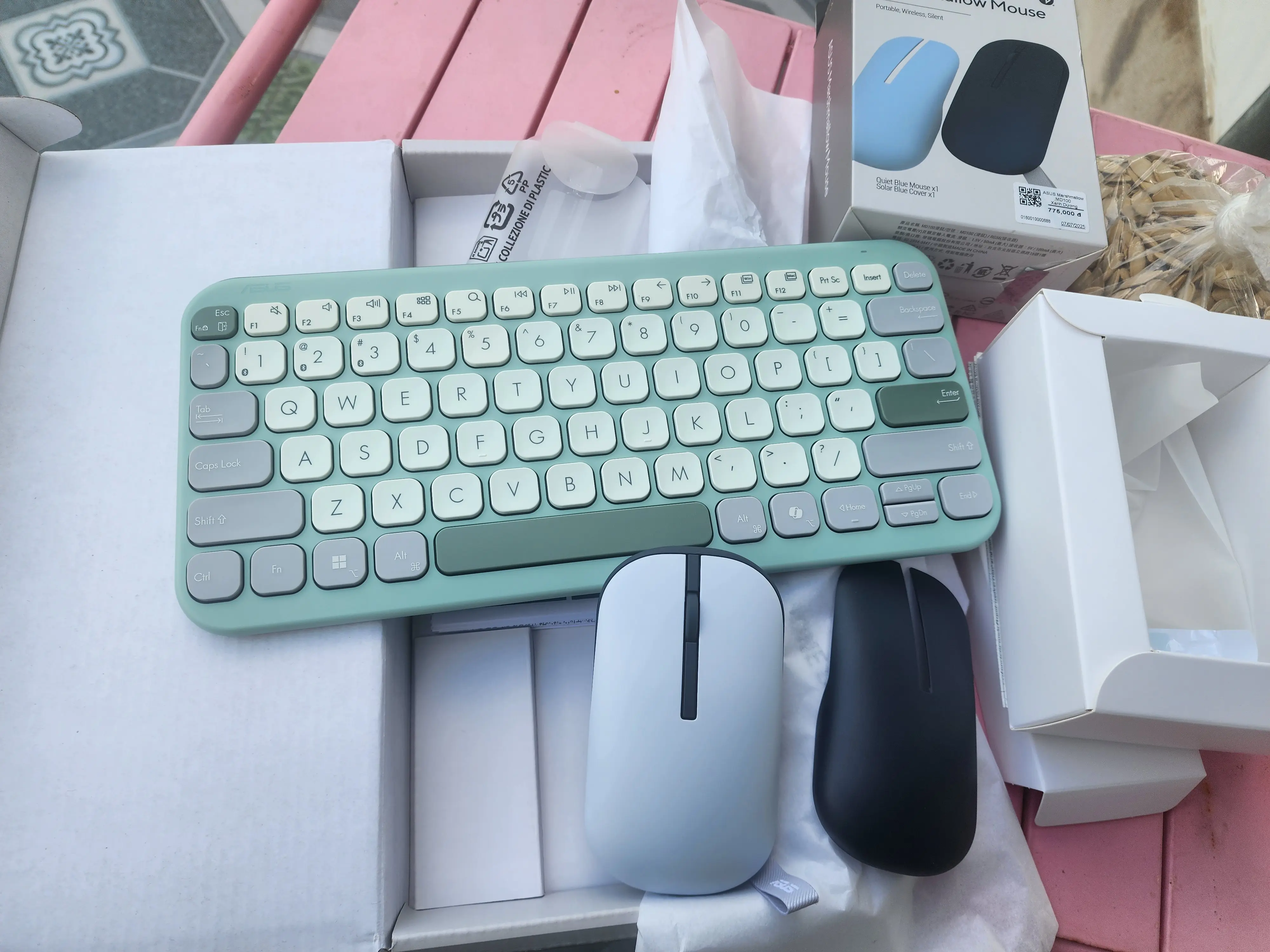 Khách hàng review Chuột Bluetooth Silent Asus Marshmallow MD100 1