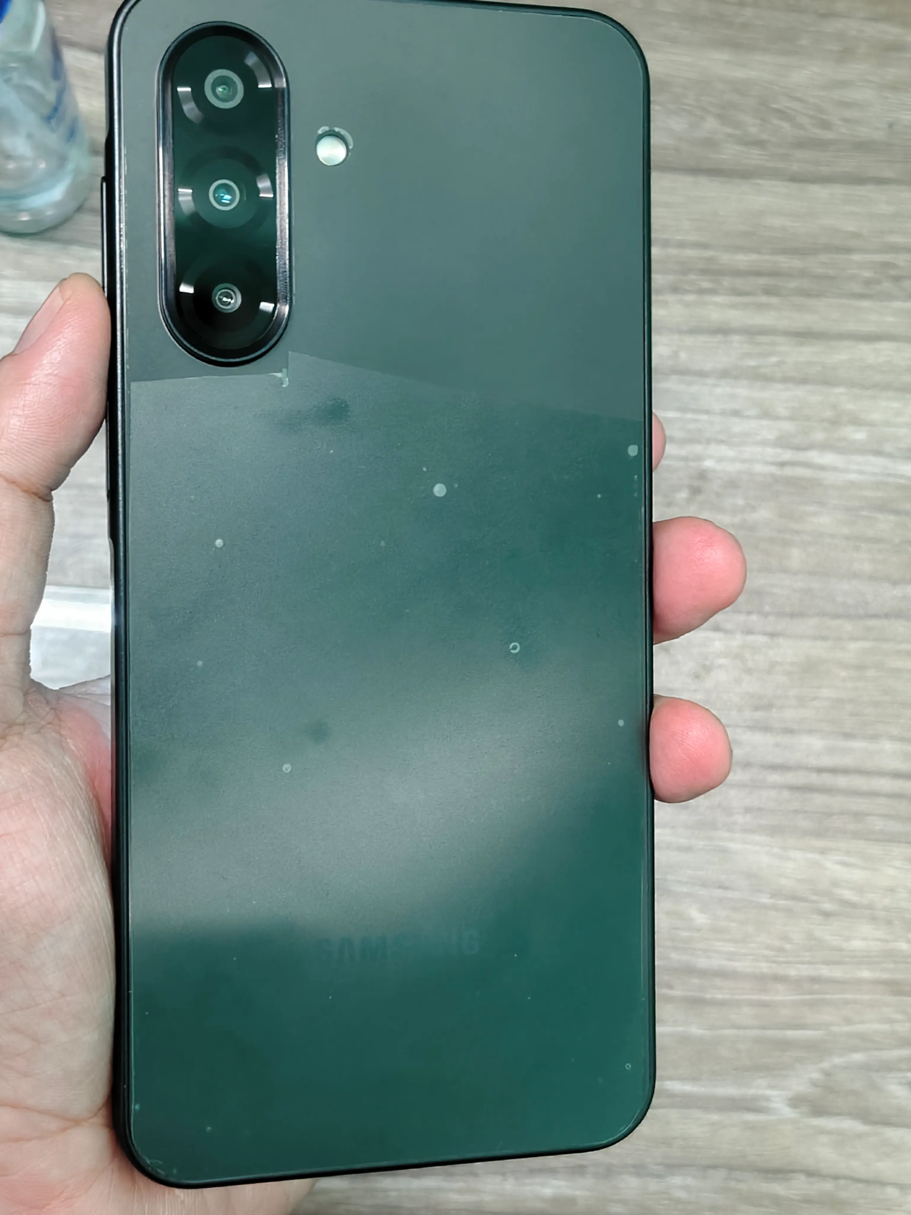 Khách hàng review Điện thoại Samsung Galaxy A17 8GB/128GB 2