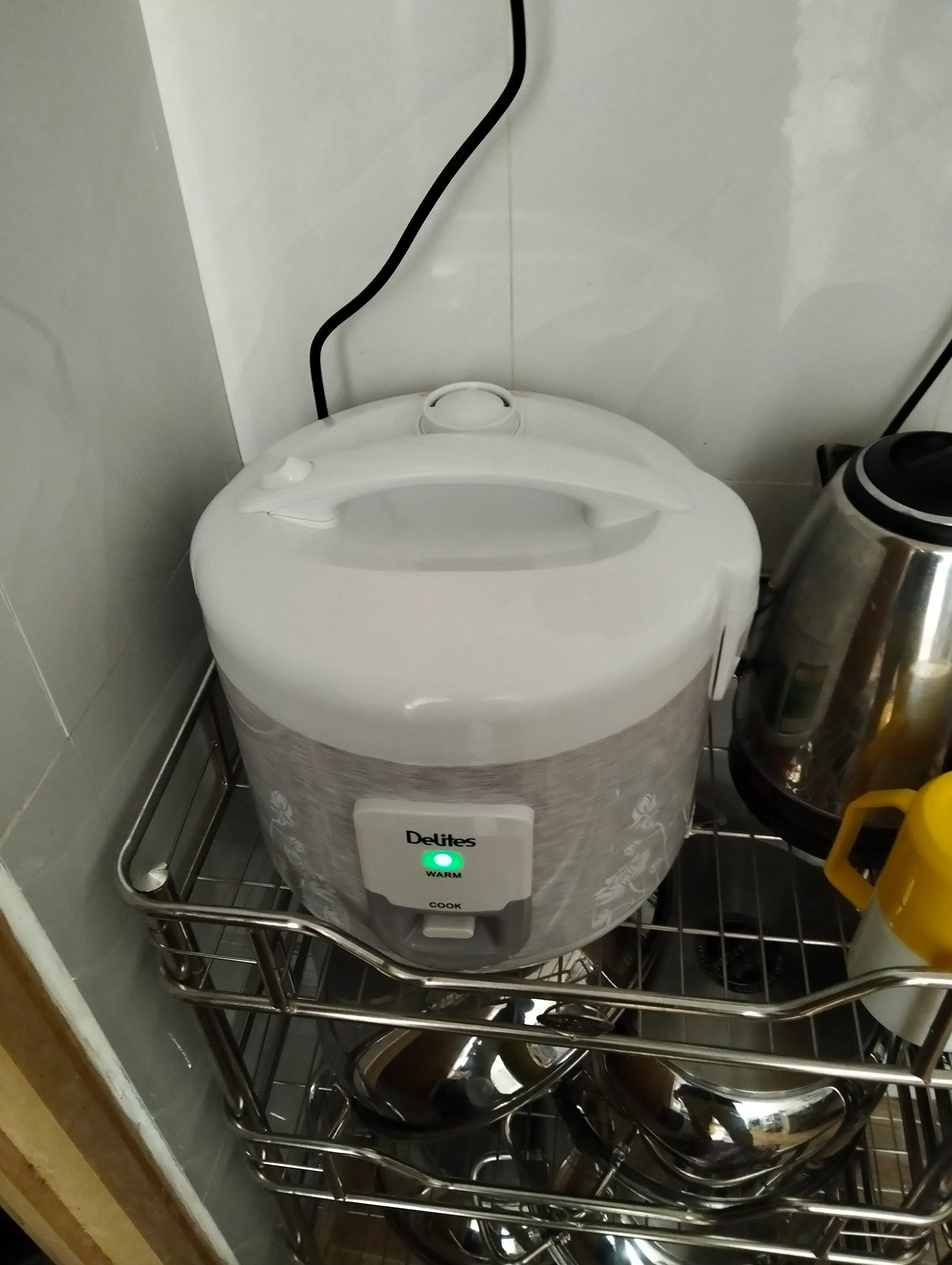 Khách hàng review Nồi cơm nắp gài Delites 1.8 lít NCG1805 4