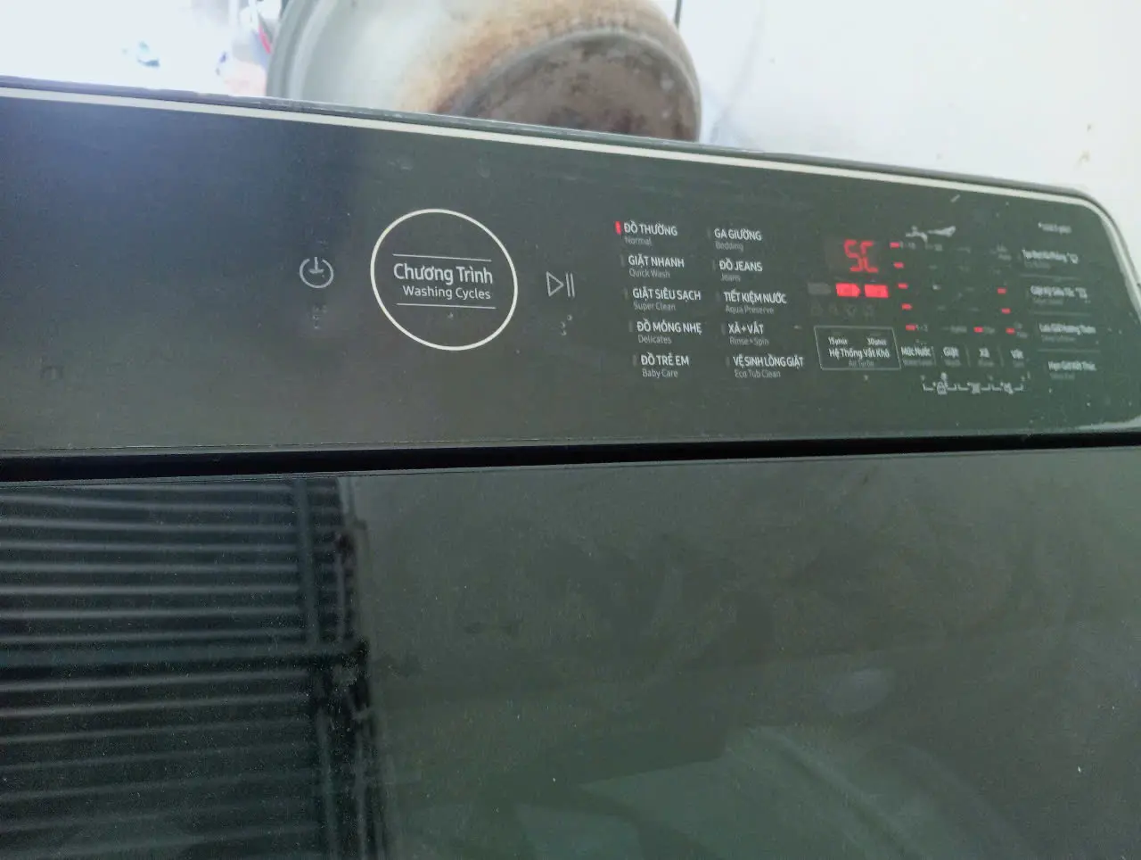 Khách hàng review Máy giặt Samsung Inverter 12 kg WA12CG5745BVSV 2