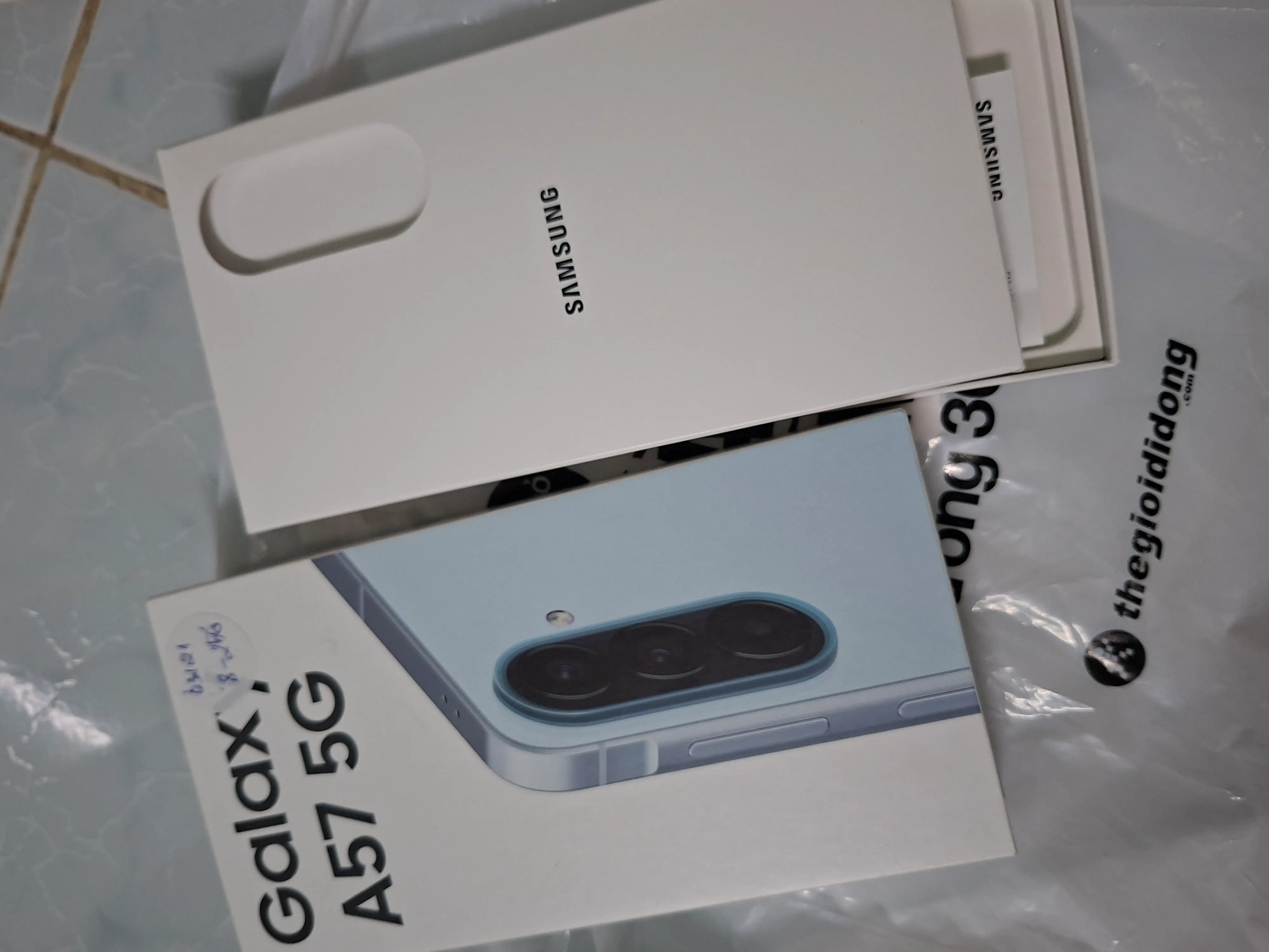 Khách hàng review Điện thoại Samsung Galaxy A57 5G 8GB/256GB 2