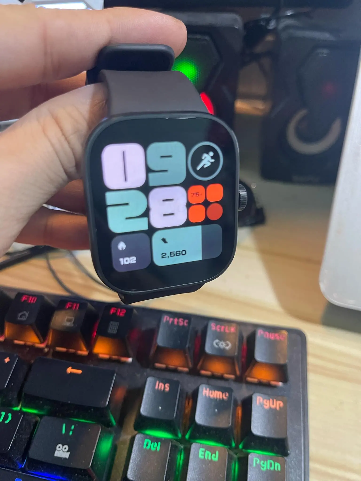 Khách hàng review Xiaomi Redmi Watch 4 47.5mm dây silicone 3
