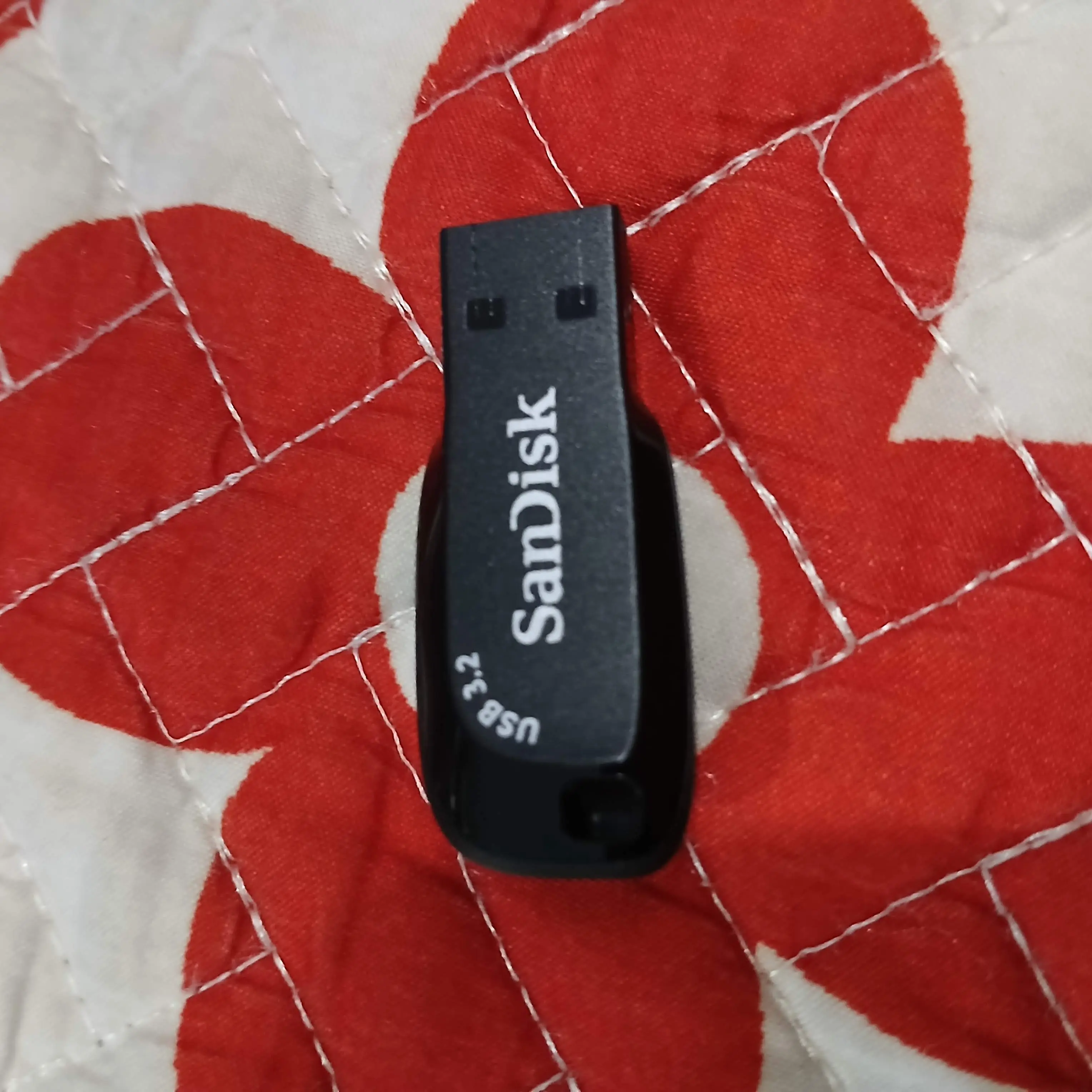 Khách hàng review USB 3.2 64GB Sandisk CZ410 1