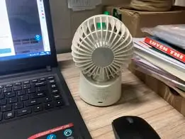 Khách hàng review Quạt để bàn mini Hydrus JF-96 2