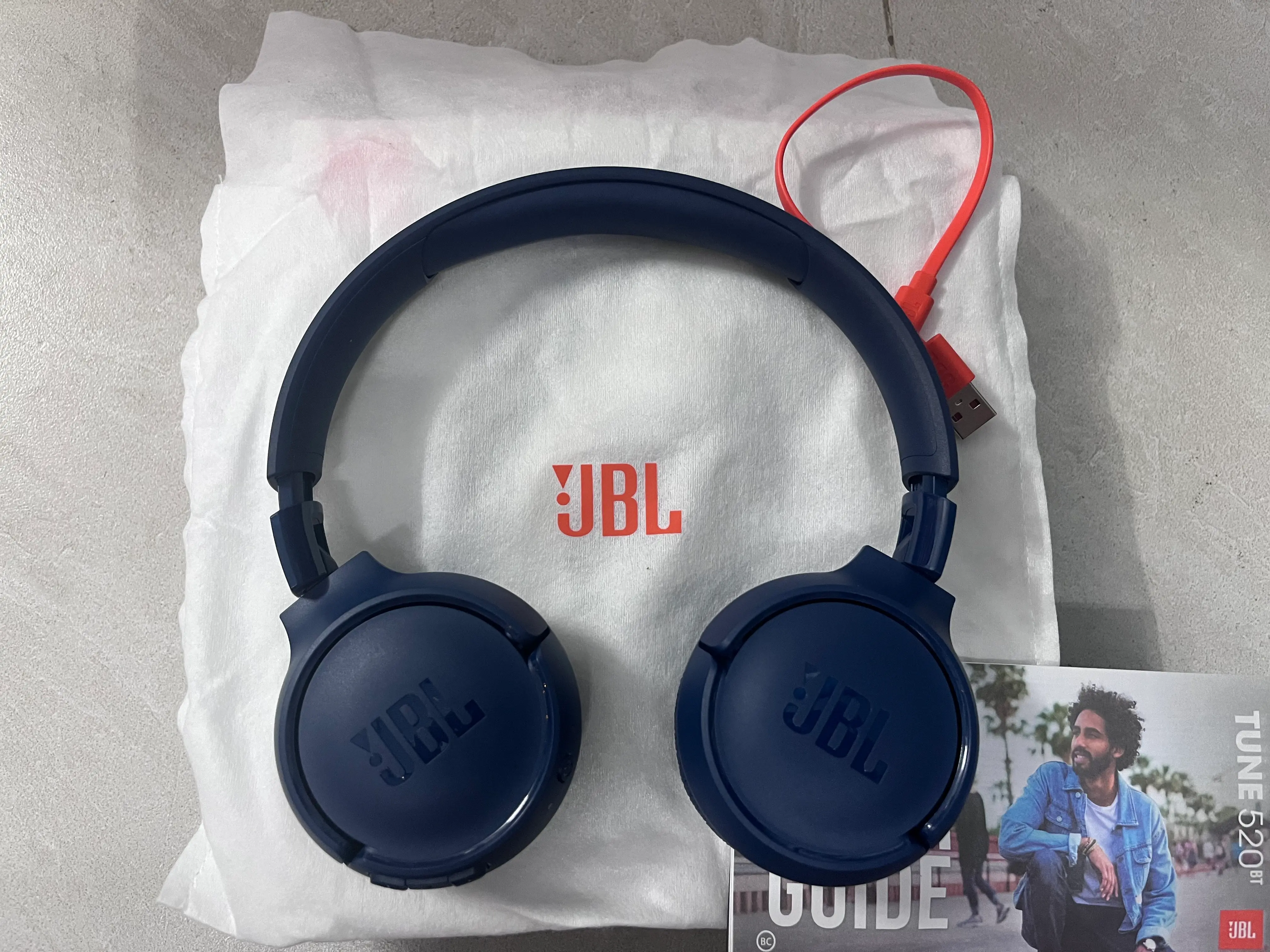 Khách hàng review Tai nghe Bluetooth Chụp Tai JBL Tune 520BT 2