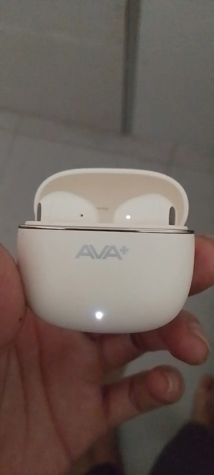 Khách hàng review Tai nghe Bluetooth True Wireless AVA  FreeGo W30 1