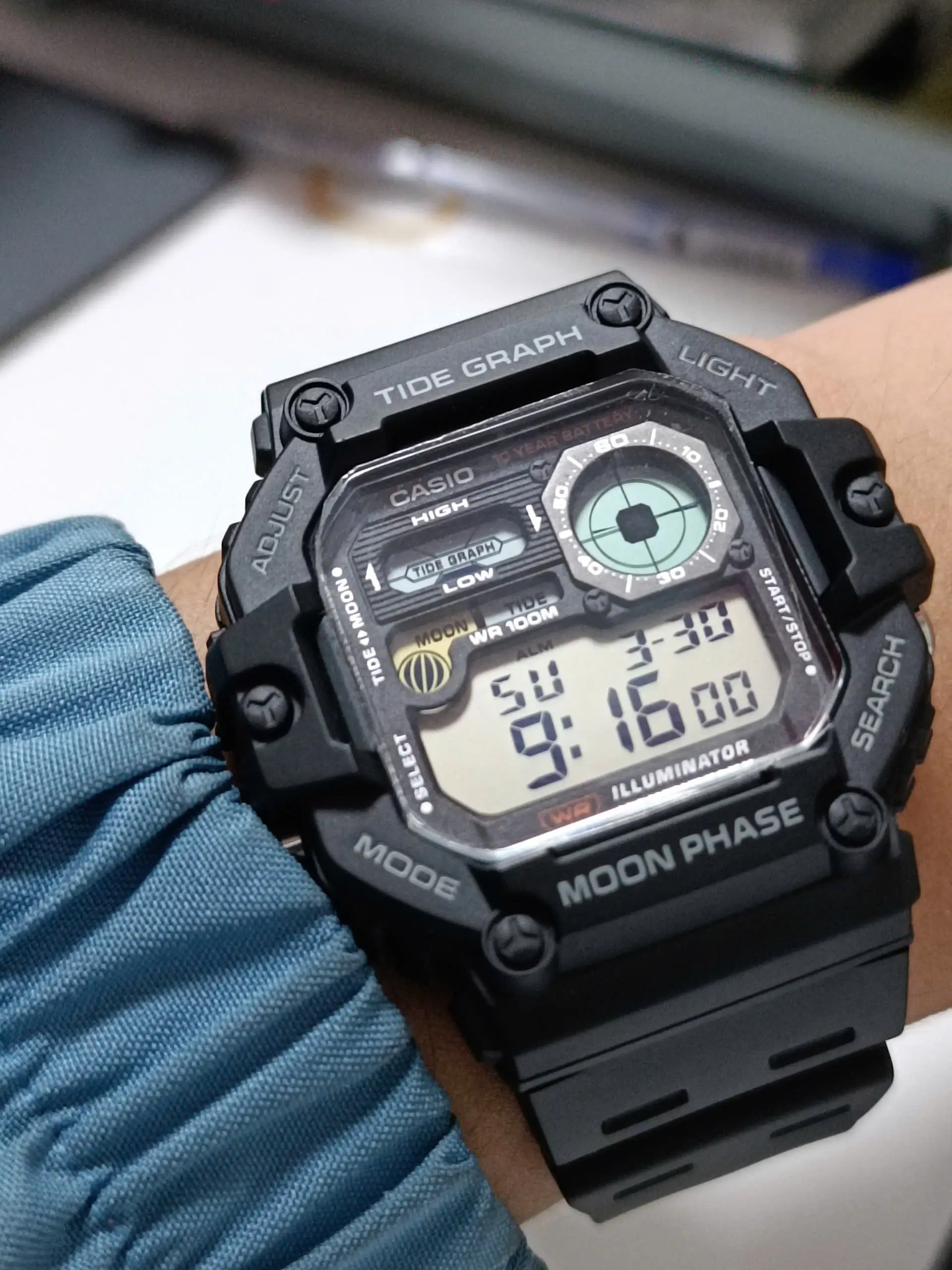 Khách hàng review Đồng hồ Casio Timeless 48.6 mm Nam WS-1700H-1AVDF 4