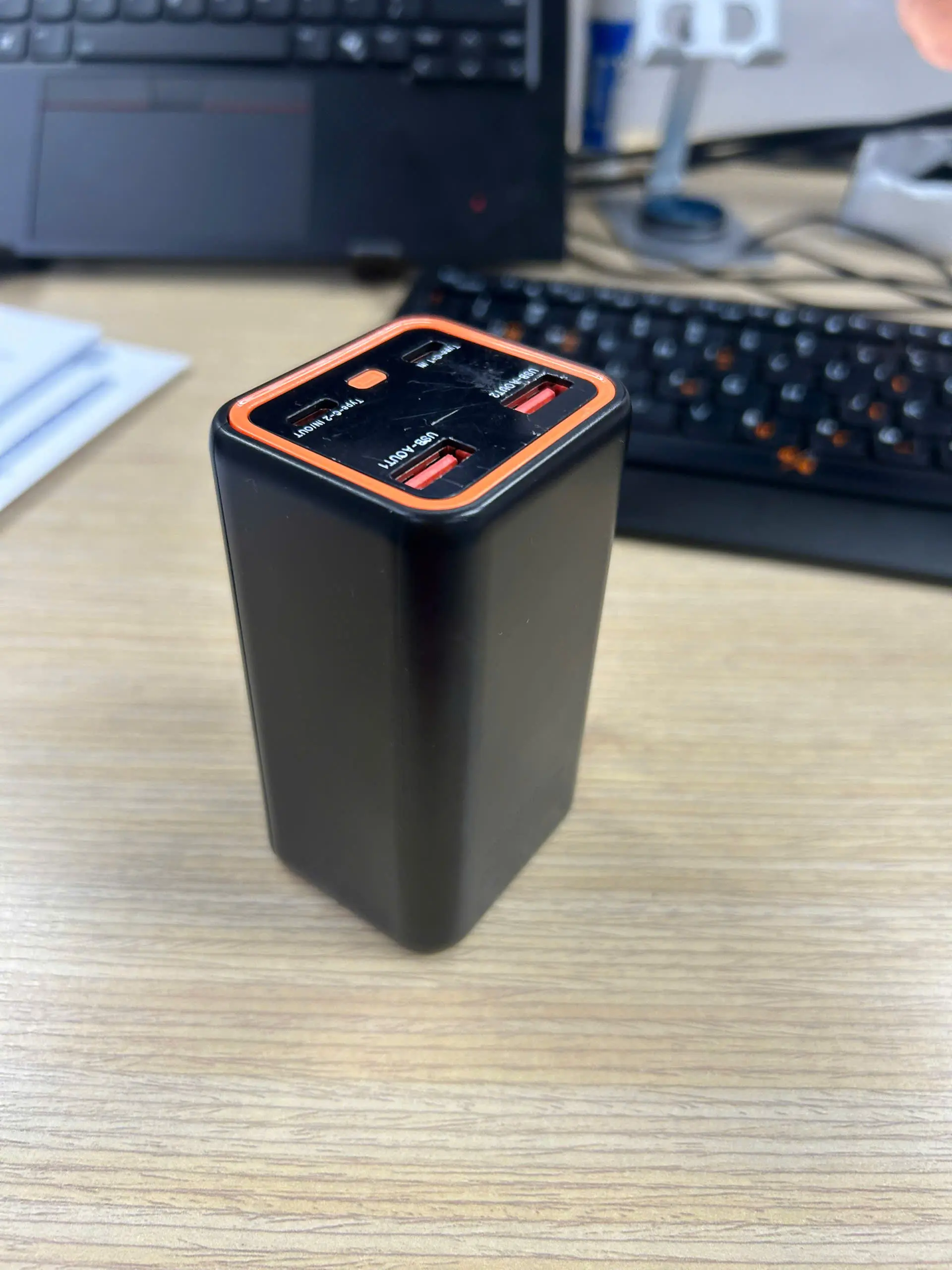 Khách hàng review Pin sạc dự phòng 20000mAh Type C PD QC 3.0 22.5W Xmobile YM-672 1
