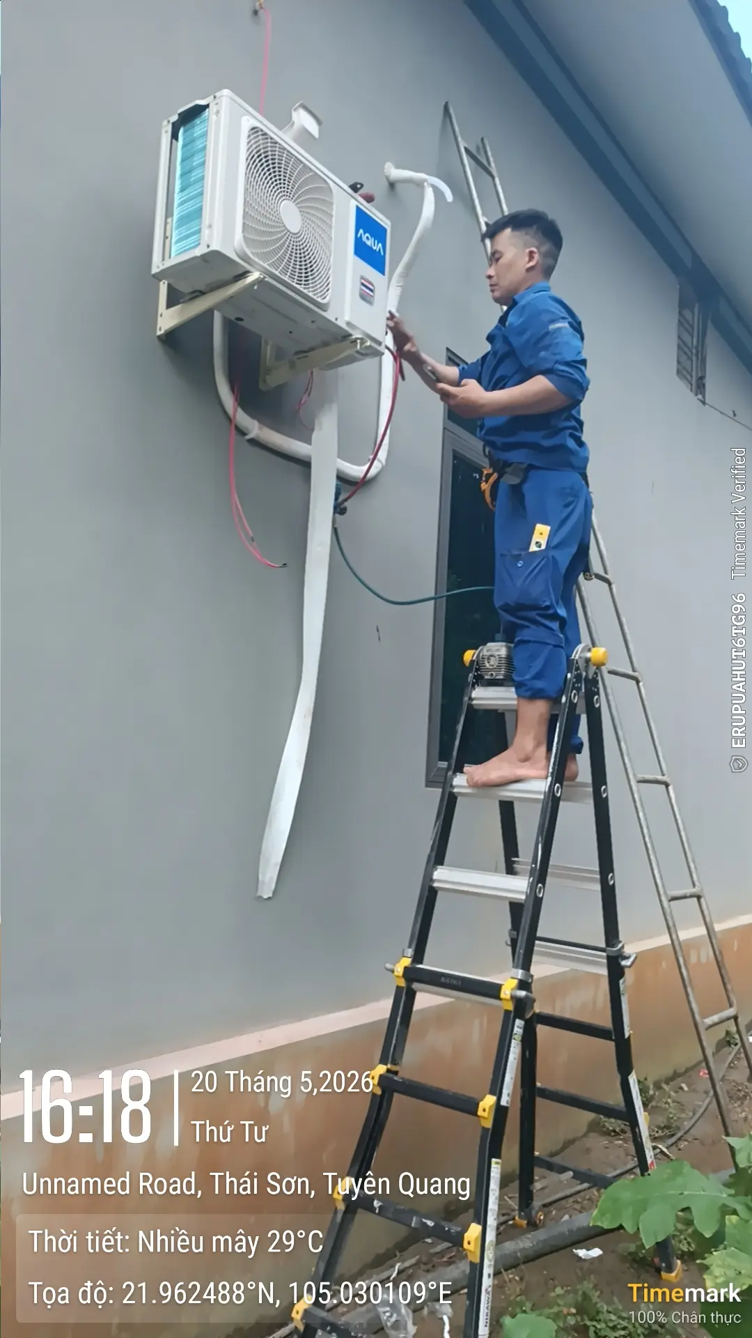 Khách hàng review Máy lạnh AQUA Inverter 1 HP AQA-RV10QA3 1