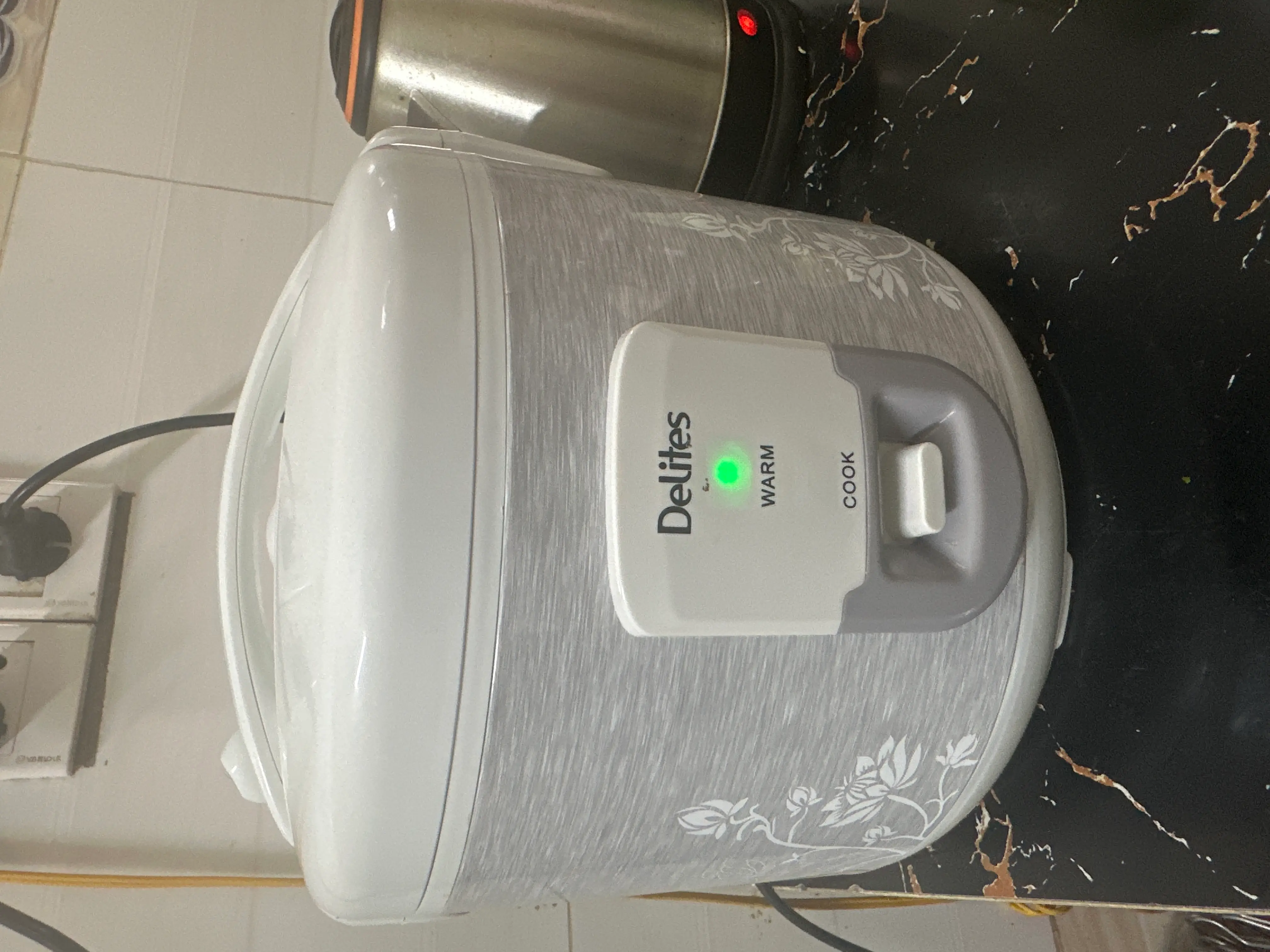 Khách hàng review Nồi cơm nắp gài Delites 1.8 lít NCG1805 1