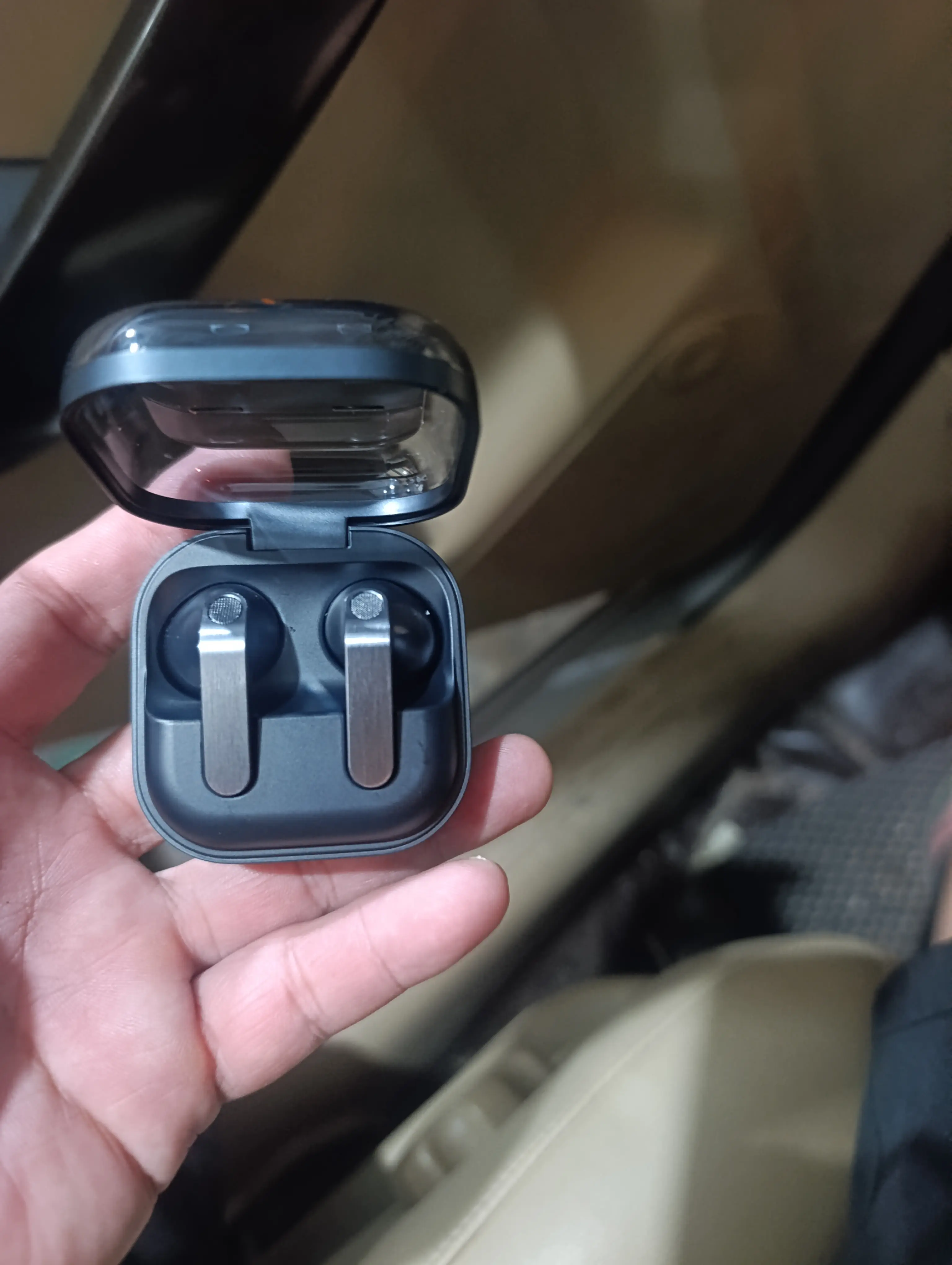 Khách hàng review Tai nghe Bluetooth True Wireless Samsung Galaxy Buds4 R540N 3