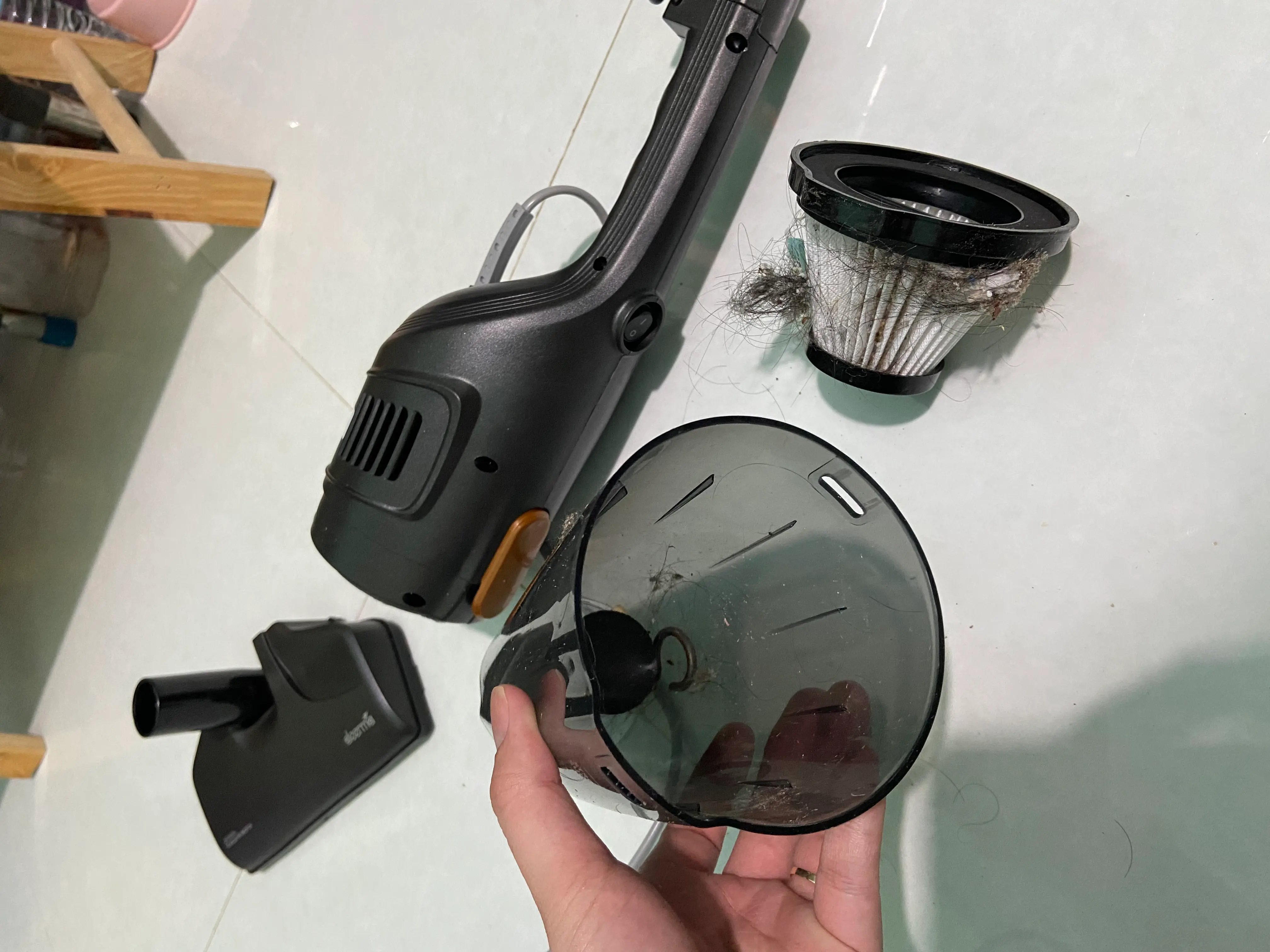 Khách hàng review Máy hút bụi cầm tay Deerma DX115C 2