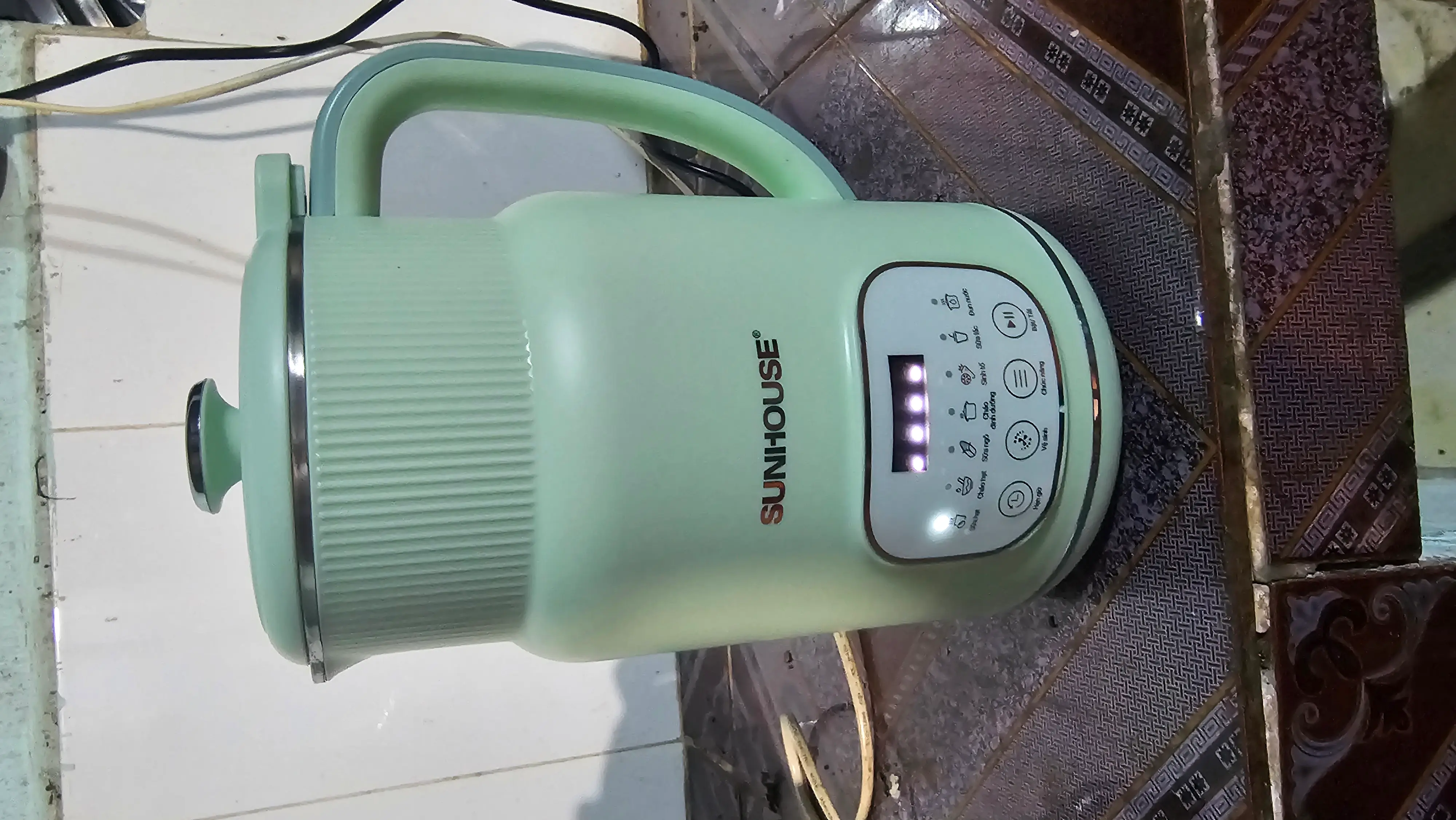 Khách hàng review Máy làm sữa hạt đa năng Sunhouse SHD5260 2