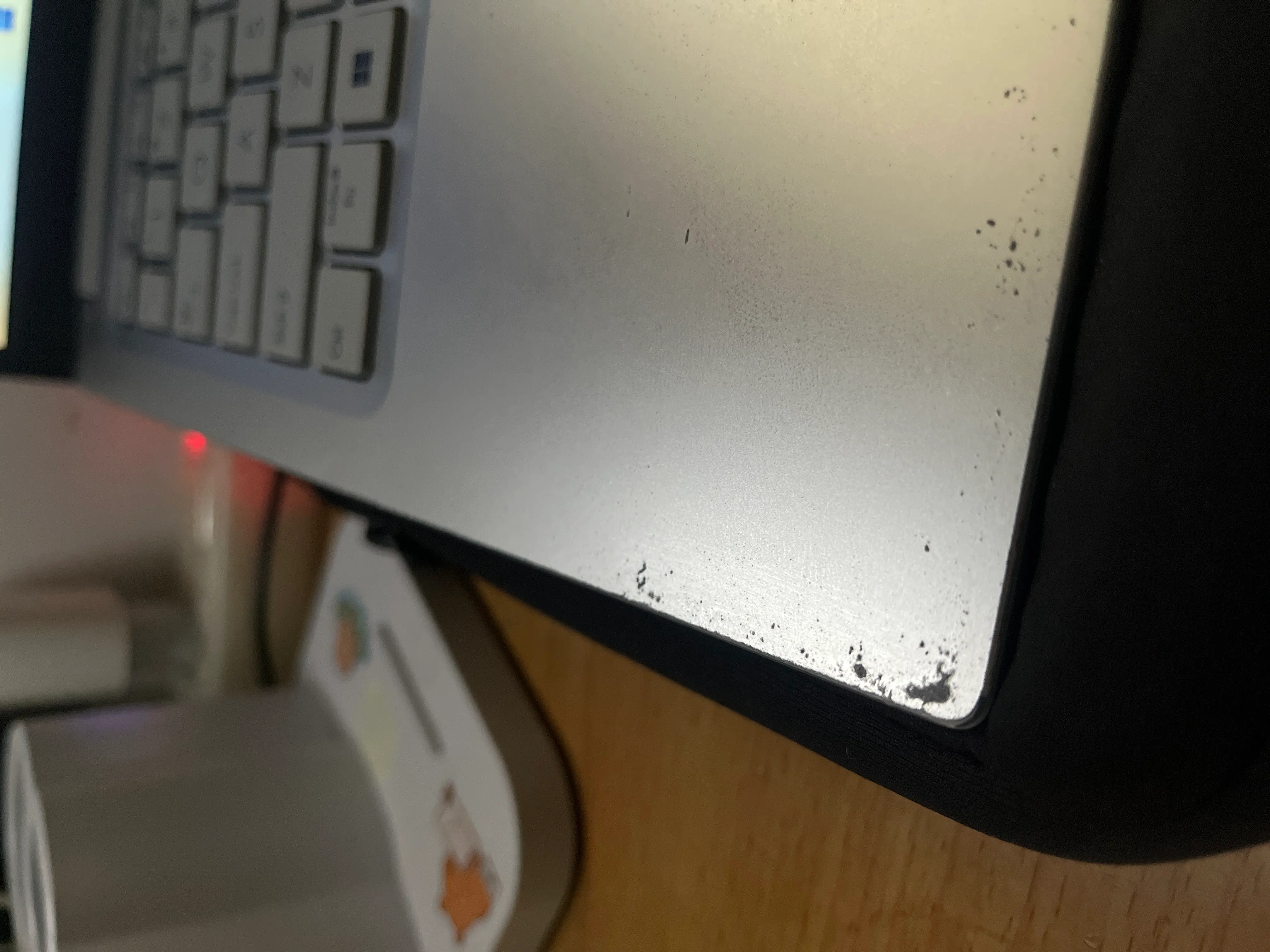 Khách hàng review Laptop Asus Vivobook 15 X1504ZA - NJ1608W (i5 1235U, 16GB, 512GB, Full HD, Win11) 1
