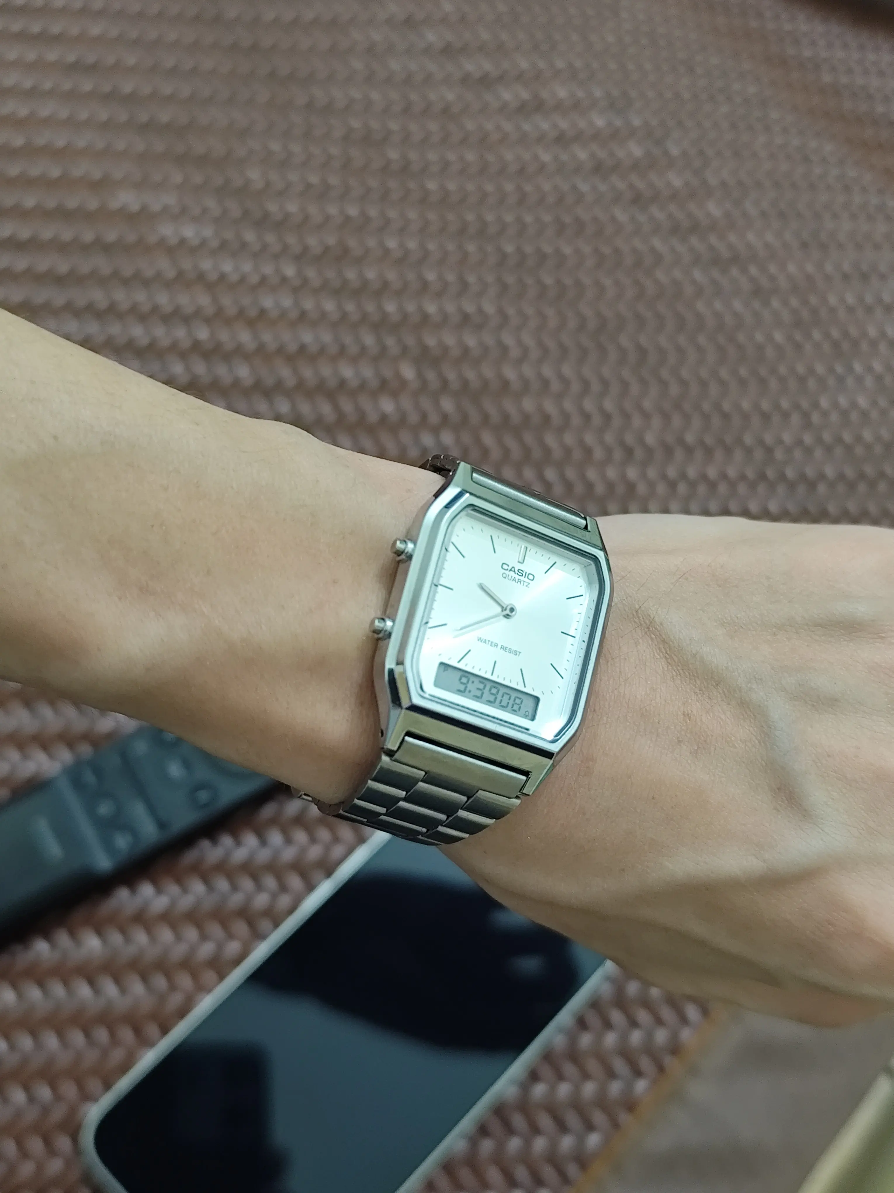 Khách hàng review Đồng hồ Casio Vintage 29.8 mm Unisex AQ-230A-7AMQYDF 1