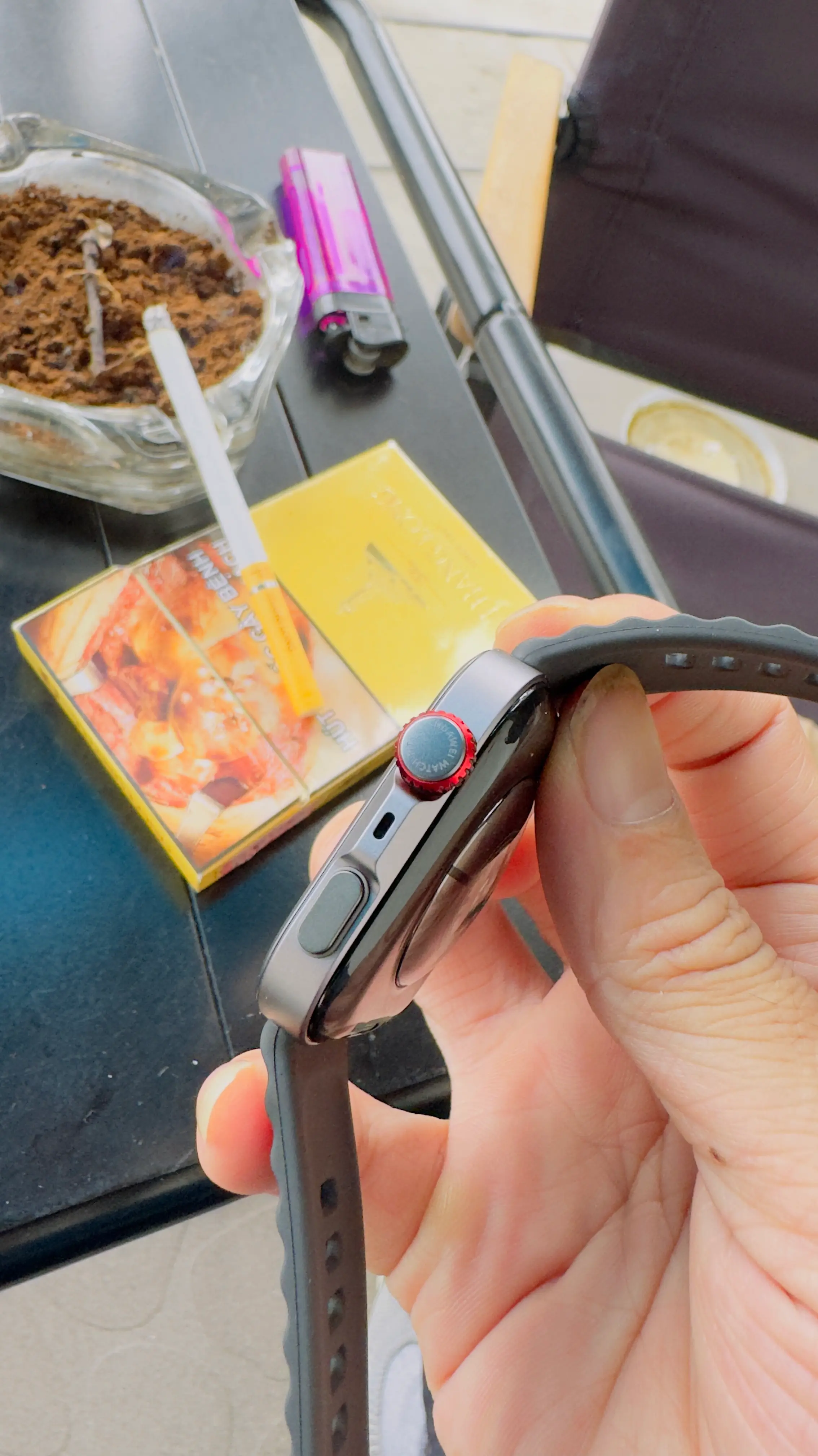 Khách hàng review Huawei Watch Fit 4 Pro 44.5mm dây silicone 2