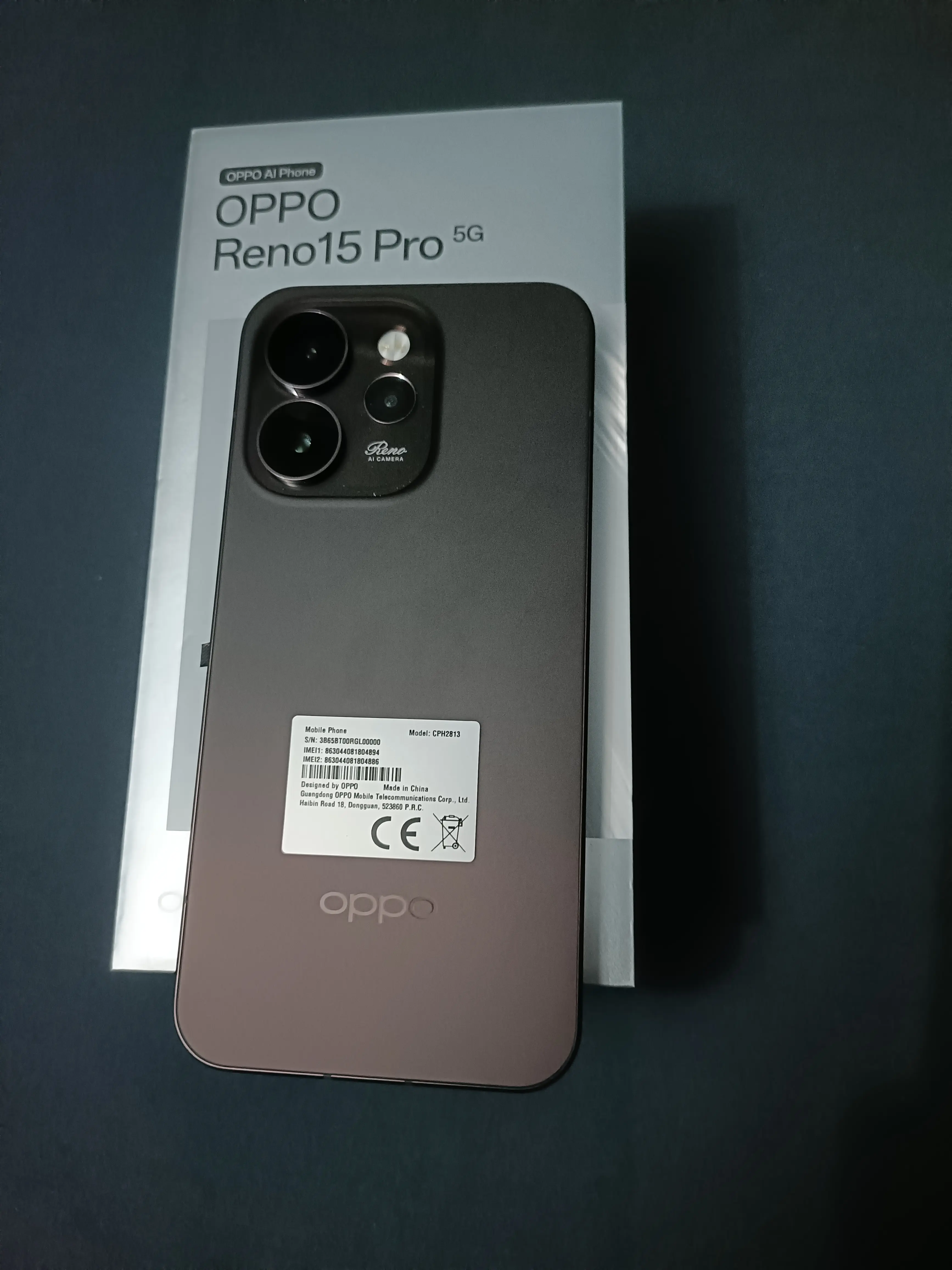 Khách hàng review Điện thoại OPPO Reno15 Pro 5G 12GB/256GB 3