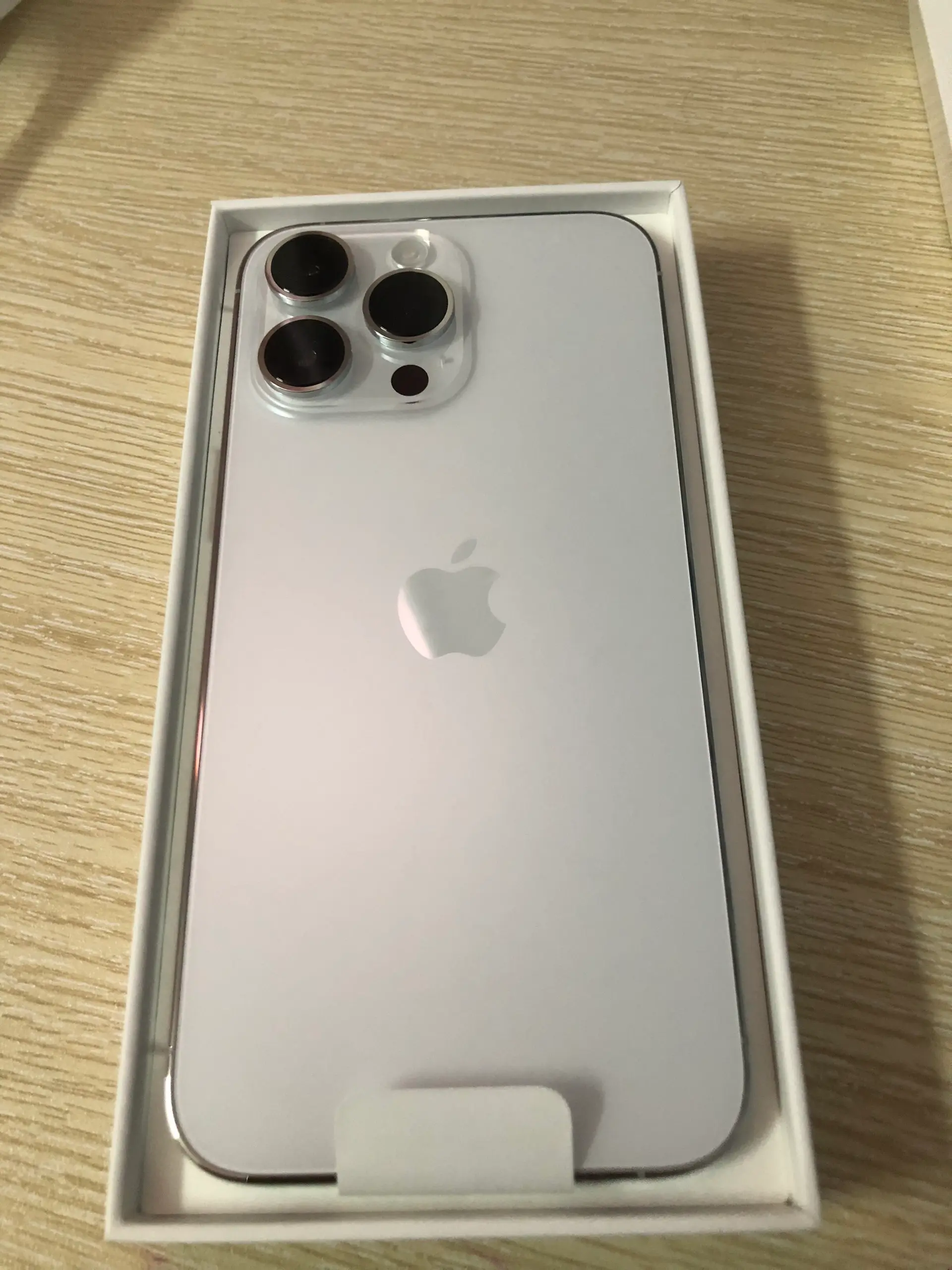Khách hàng review Điện thoại iPhone 14 Pro Max 256GB 1