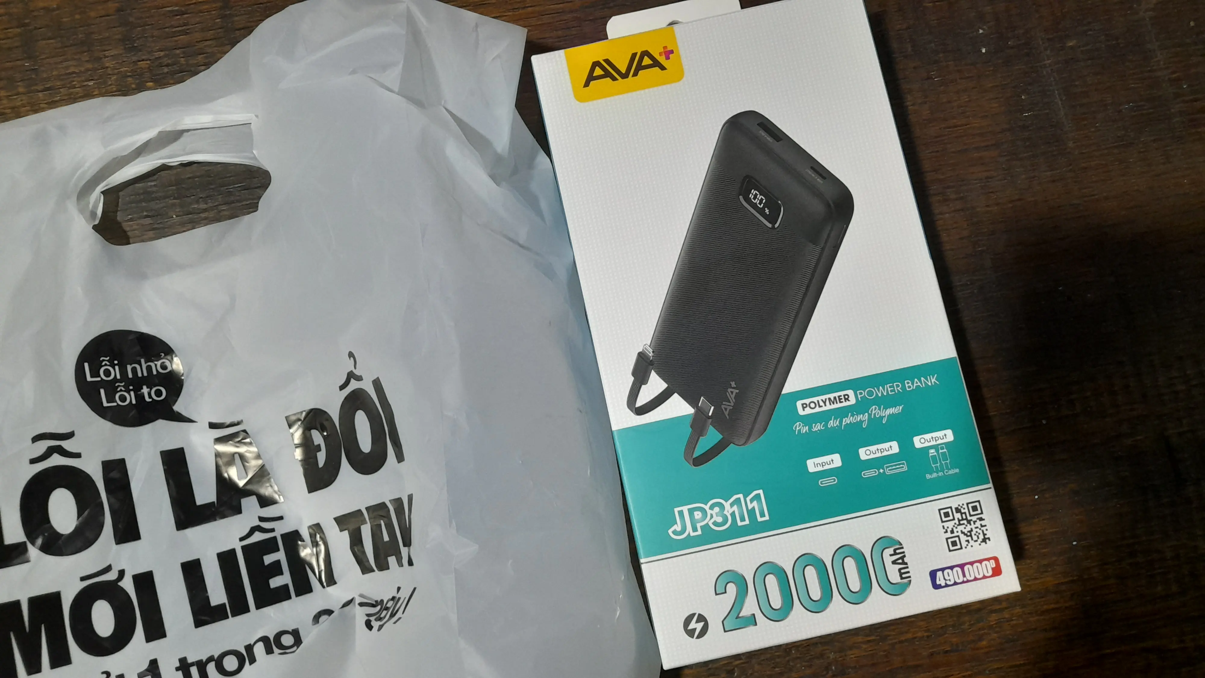 Khách hàng review Pin sạc dự phòng Polymer 20000mAh Type C 10.5W AVA  JP311 kèm cáp Lightning và Type C 3