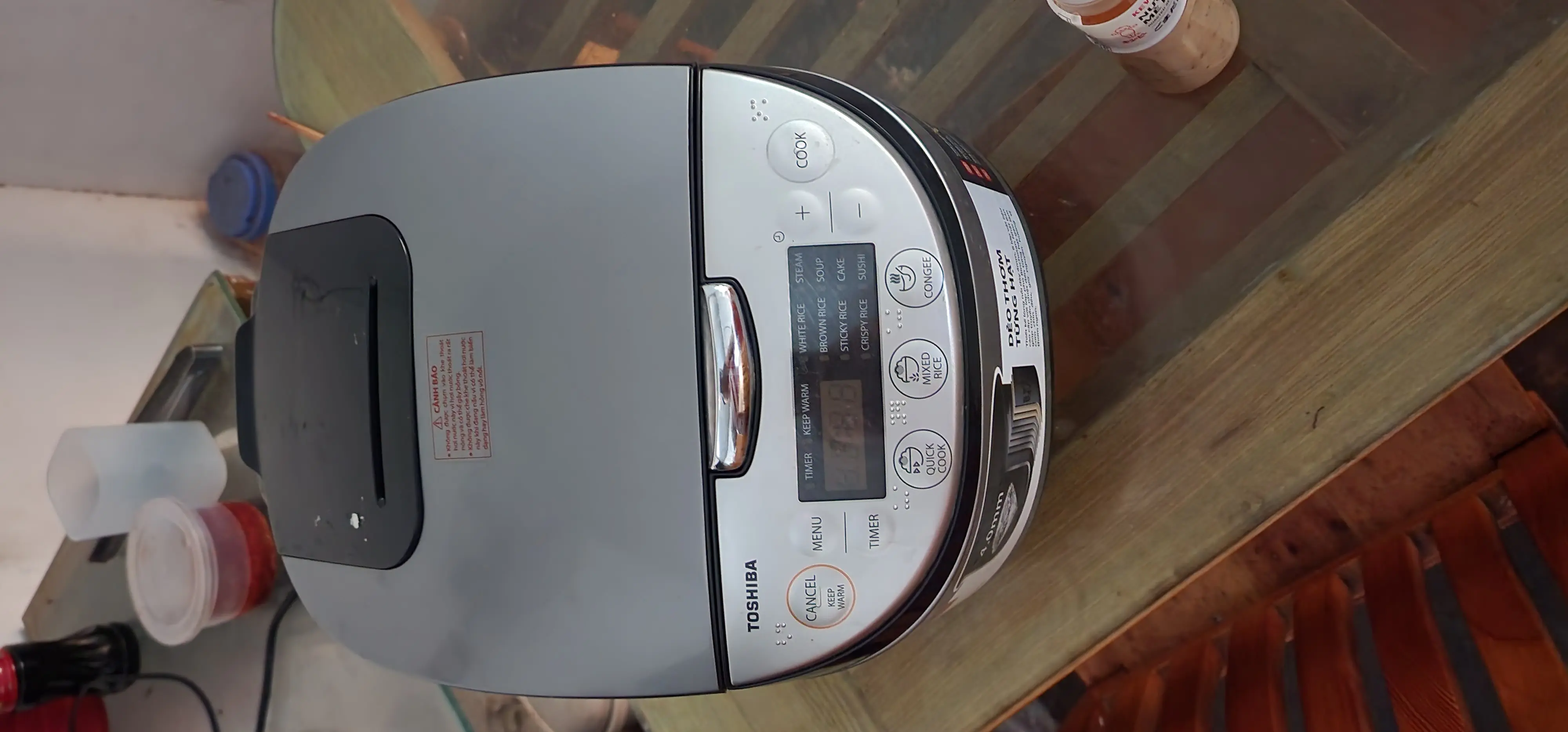 Khách hàng review Nồi cơm điện tử Toshiba 1.8 lít RC-18DR2PV(K) 1