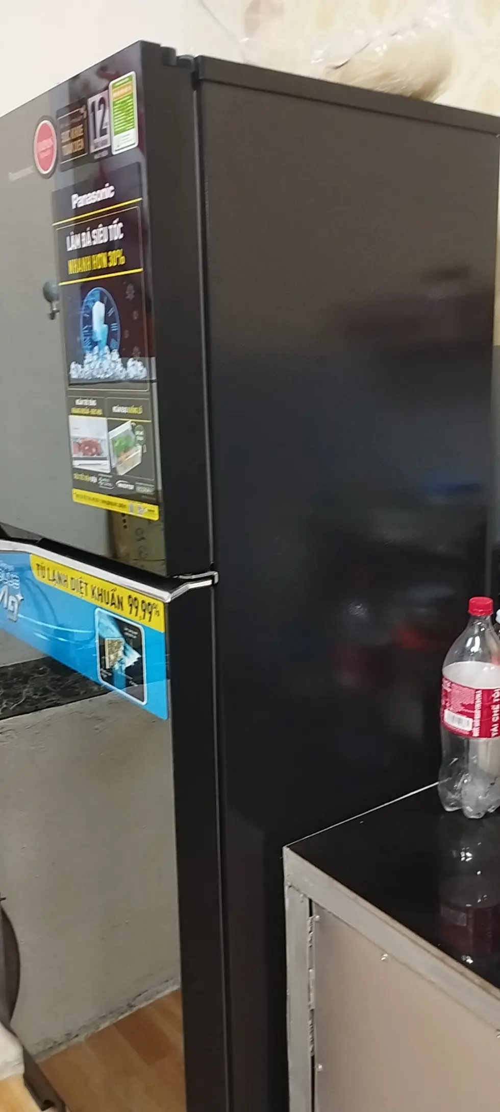 Khách hàng review Tủ lạnh Panasonic Inverter 326 lít NR-TL351VGMV 8