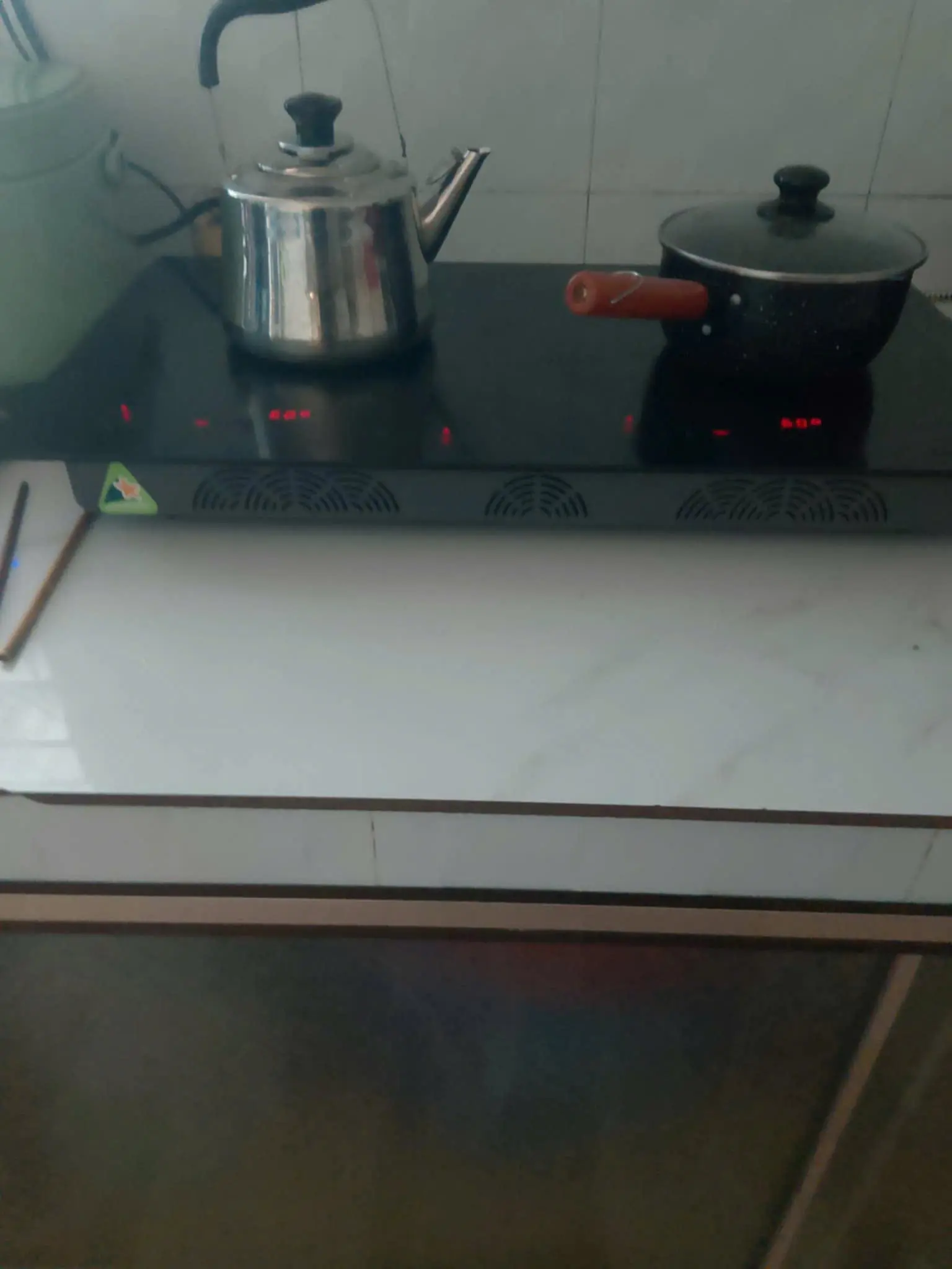 Khách hàng review Bếp từ hồng ngoại âm Hawonkoo CEH-262 4800W 4