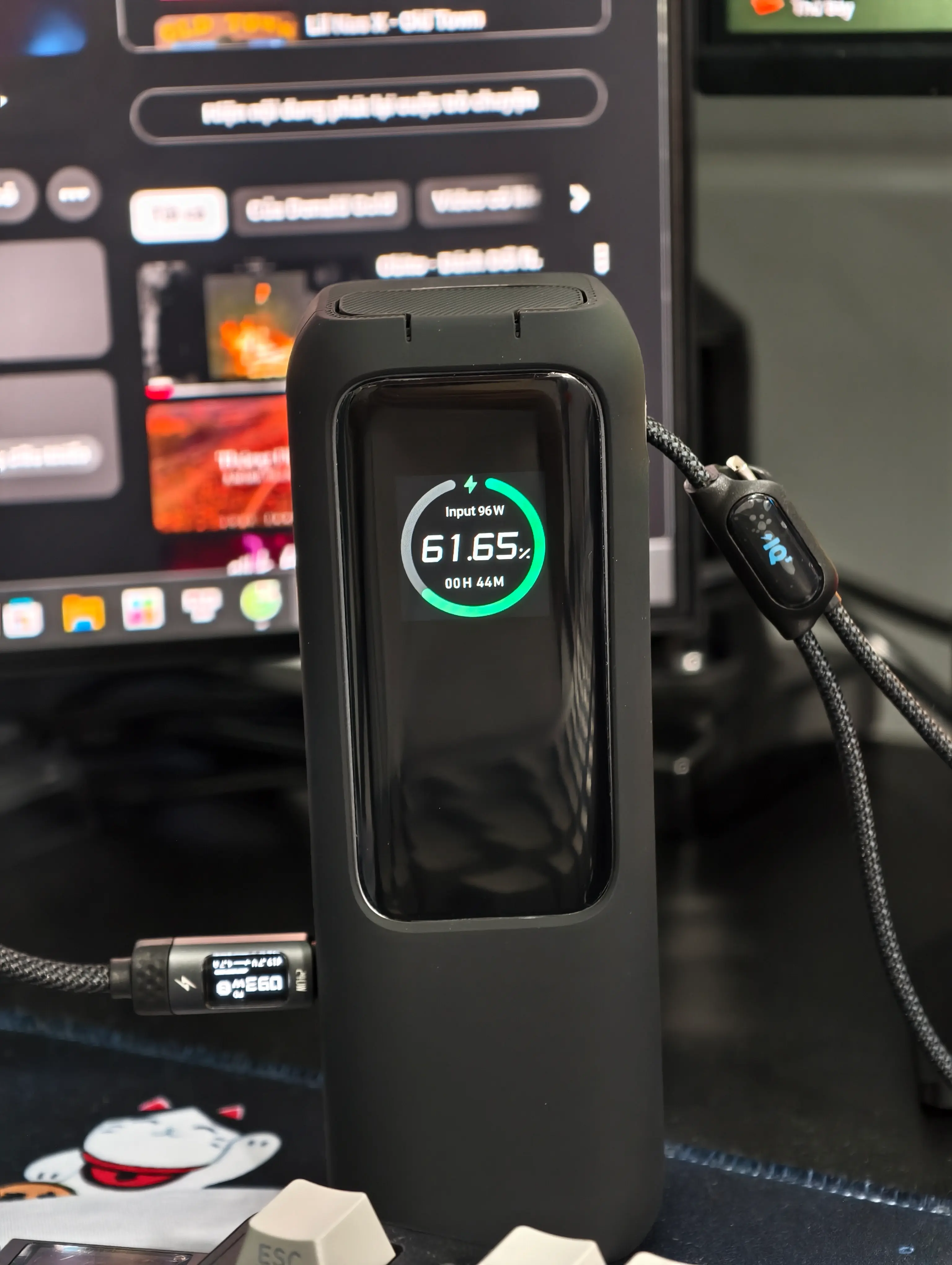 hách hàng review Pin sạc dự phòng 25000mAh Type C PD QC 3.0 165W Anker Zolo A1695 kèm cáp dây rút Type C 6