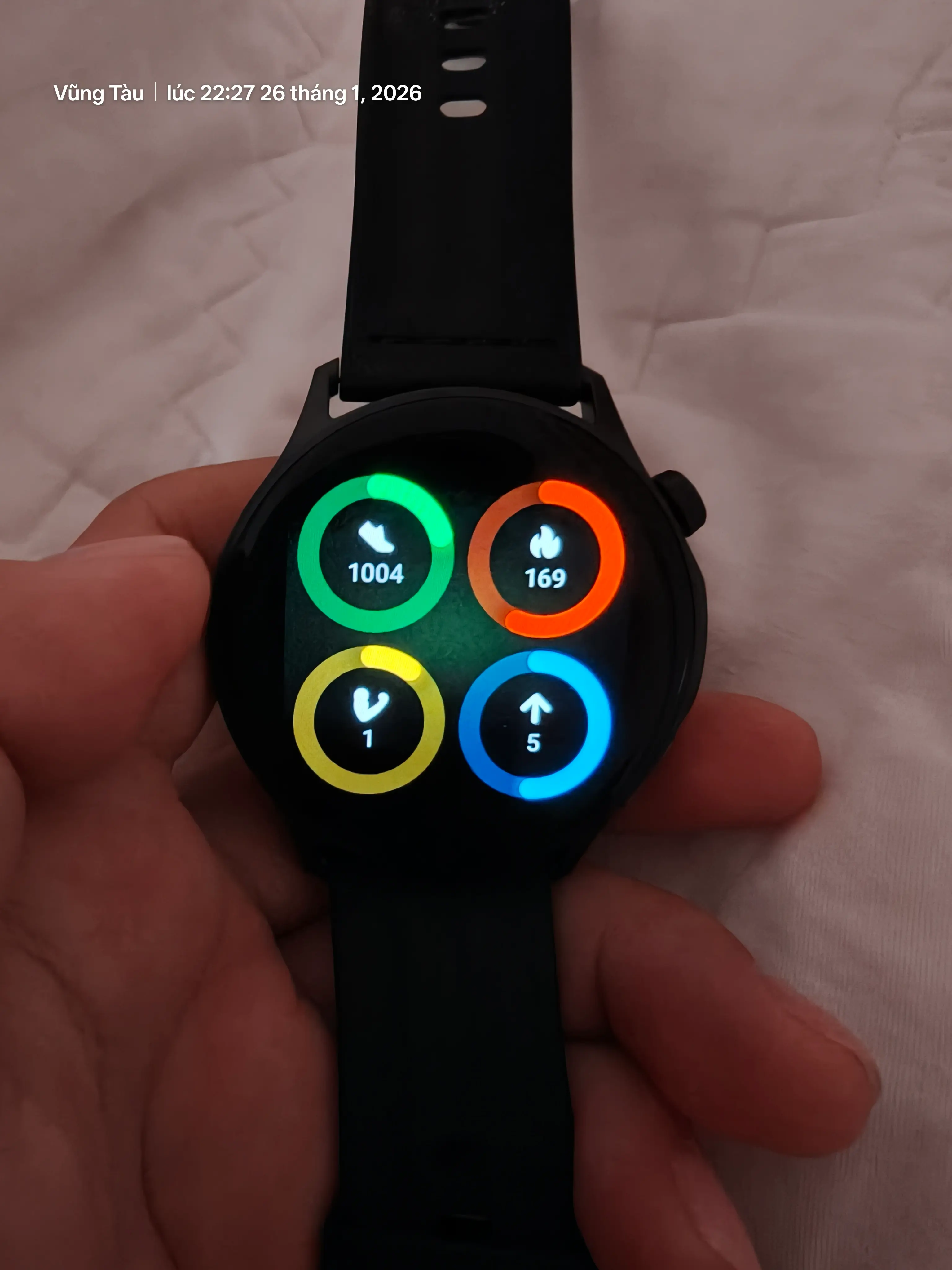 Khách hàng review OPPO Watch S 46mm dây cao su 3