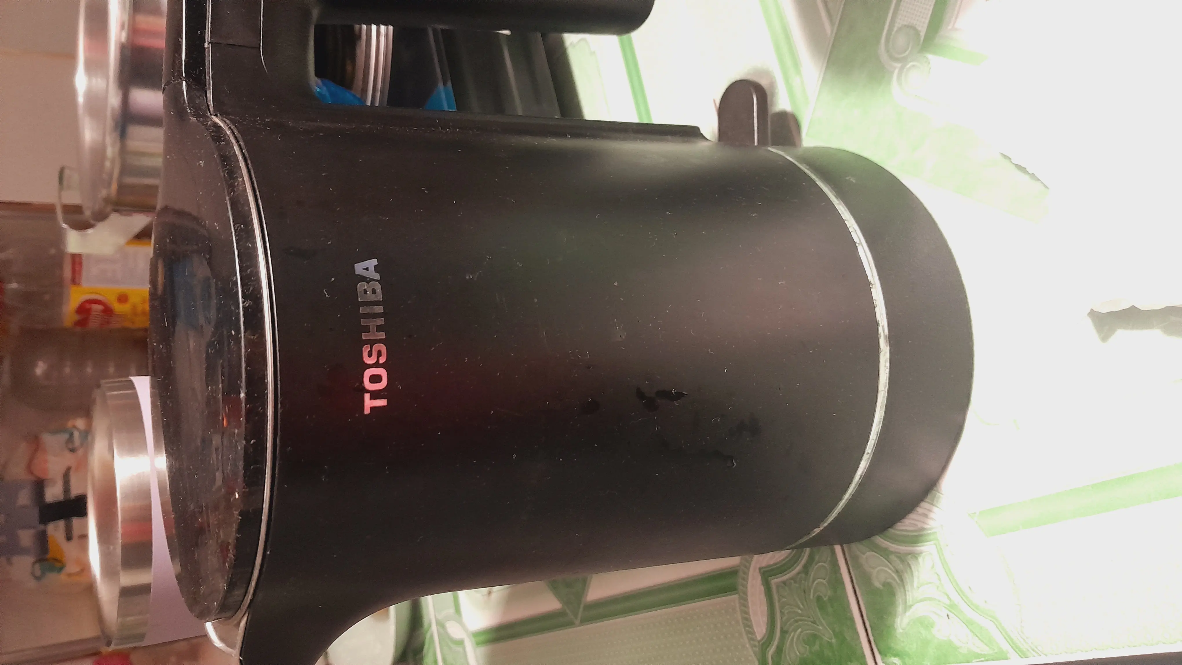 Khách hàng review Bình đun siêu tốc Toshiba 1.5 lít KT-15DS1NV 1