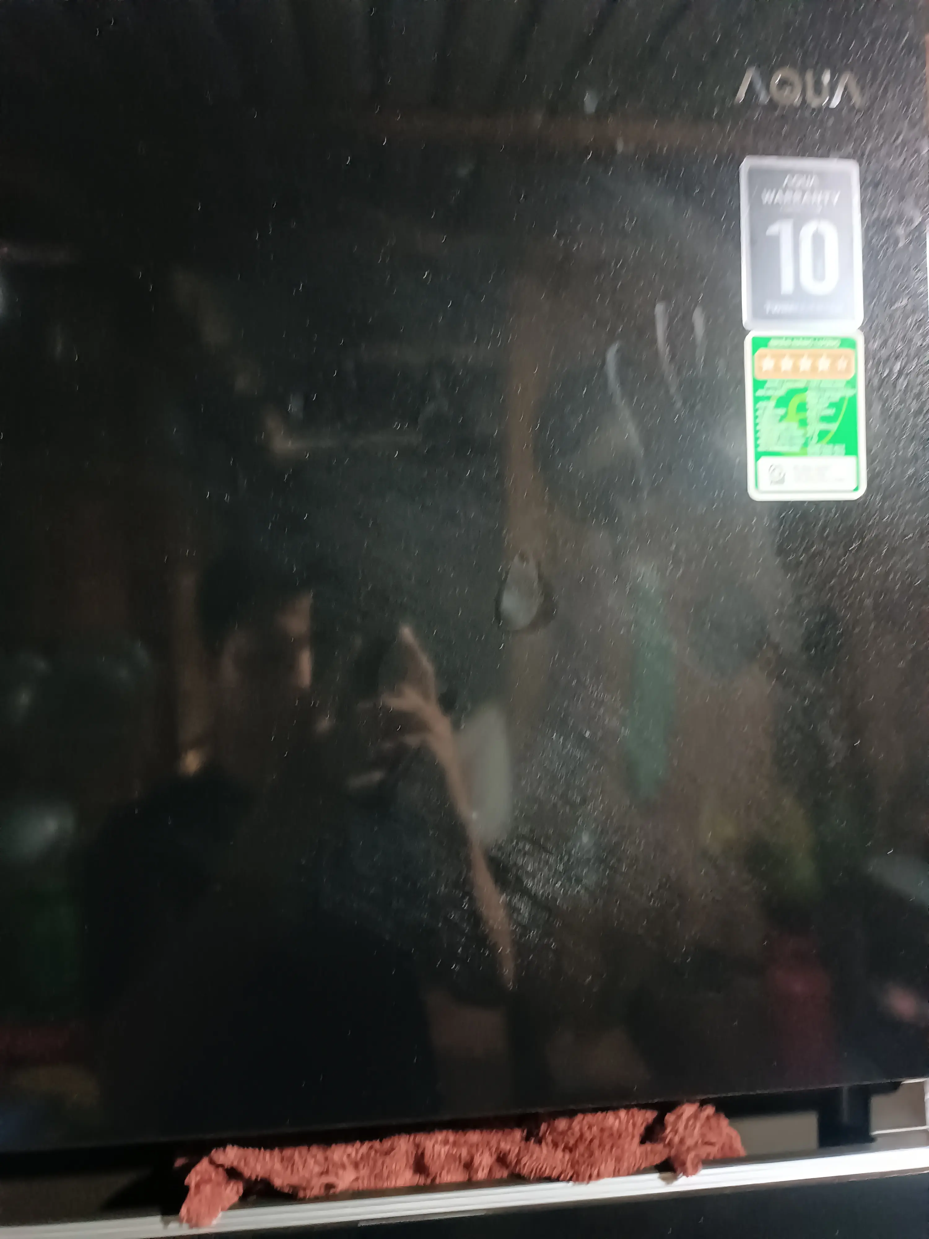 Khách hàng review Tủ lạnh Aqua Inverter 236 lít AQR-T265FA(WFB) 5