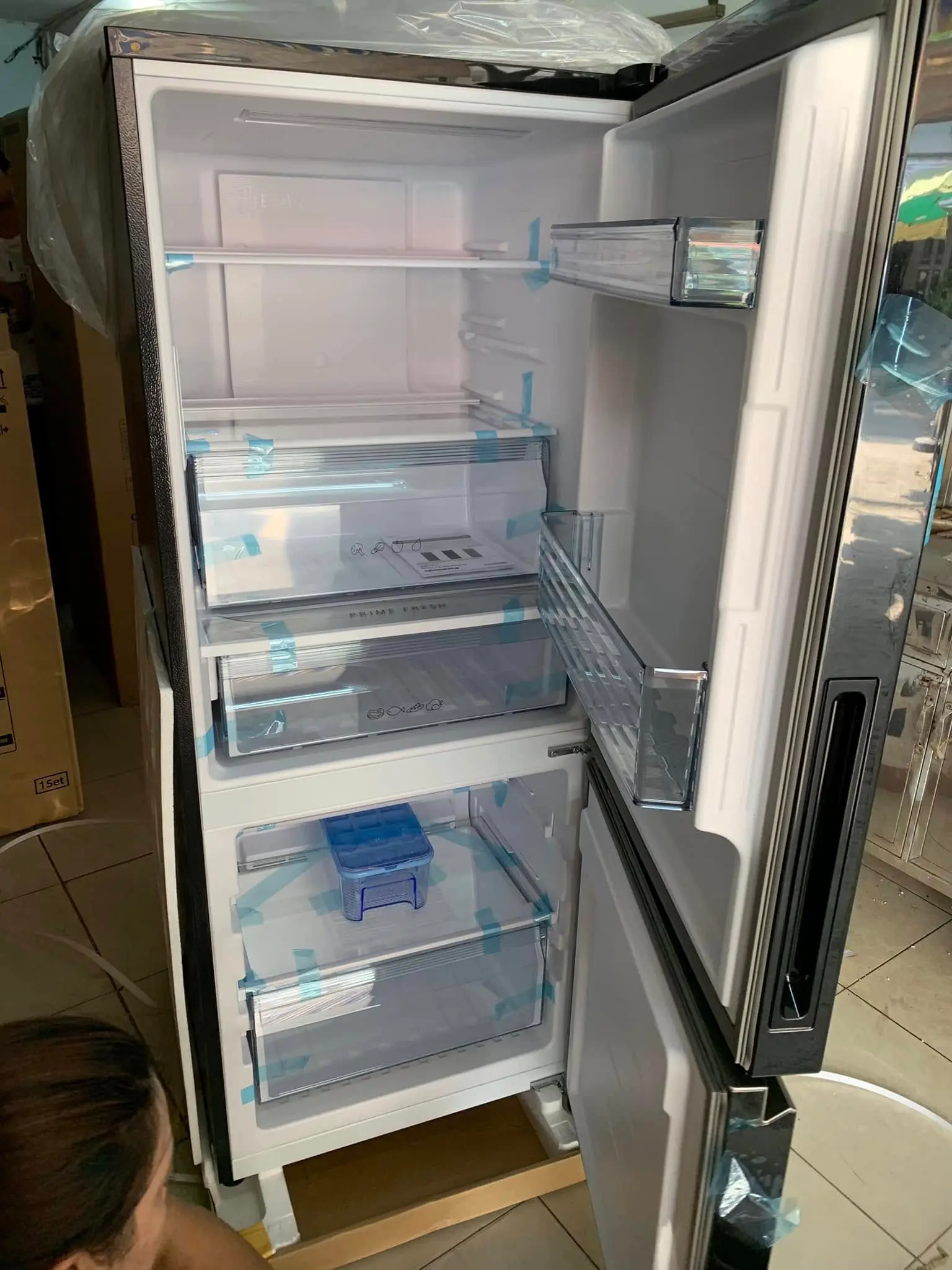 Khách hàng review Tủ lạnh Panasonic Inverter 255 lít NR-BV281BGMV 5