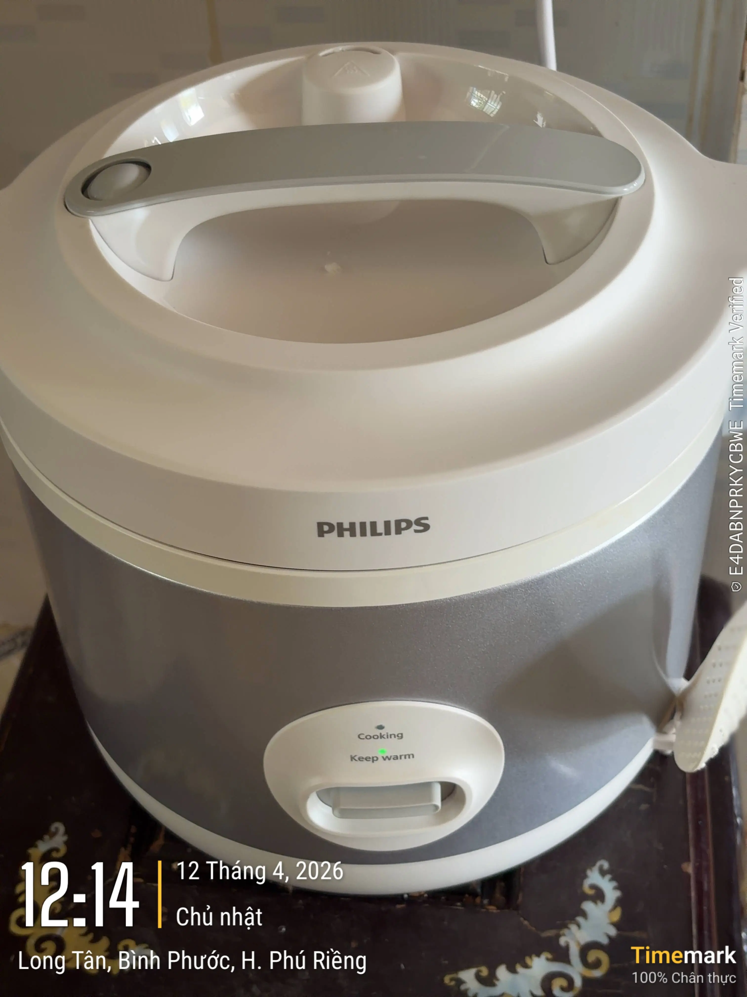 Khách hàng review Nồi cơm nắp gài Philips 1.8 lít HD3008/30 1