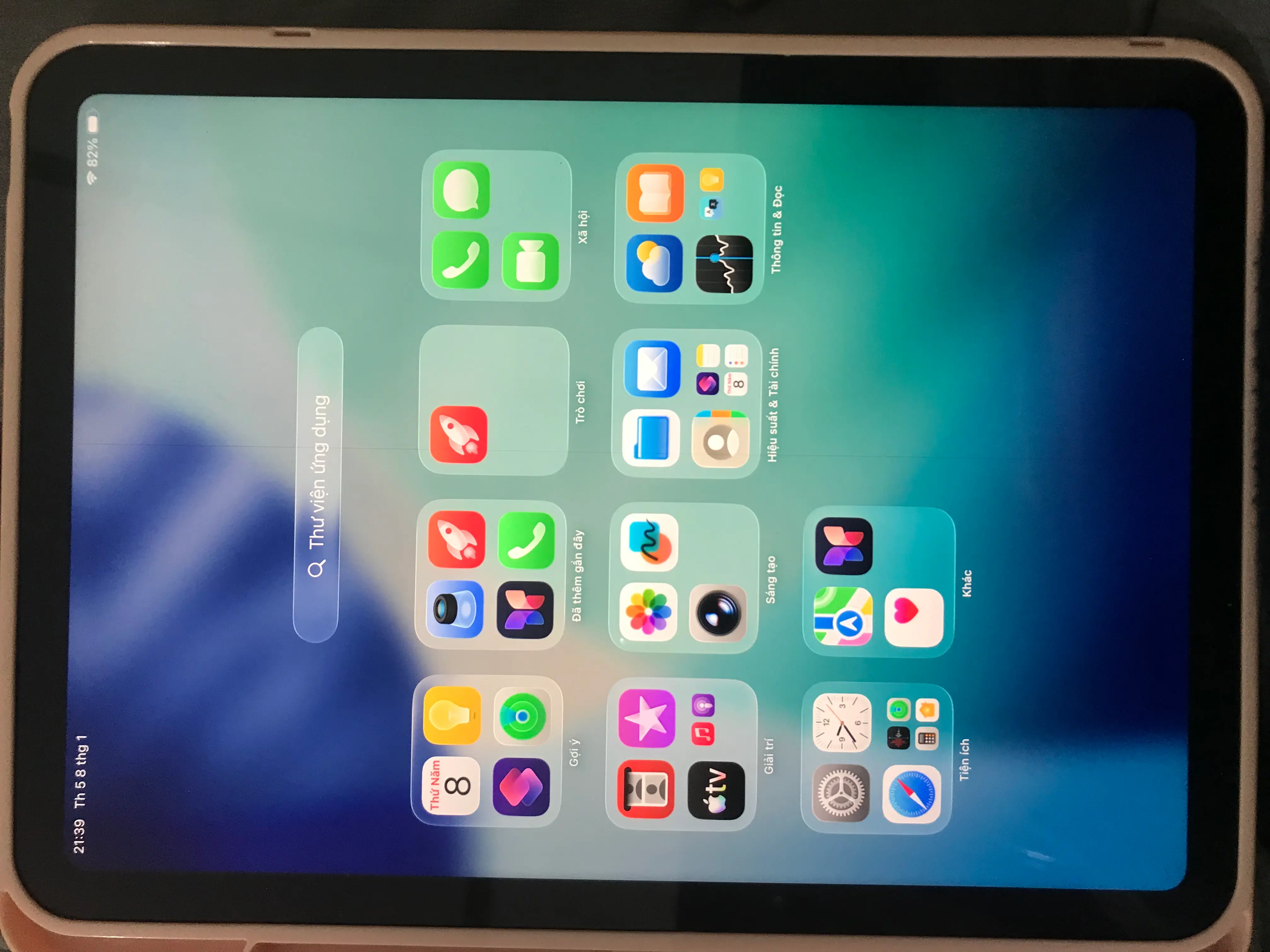 Khách hàng review Máy tính bảng iPad A16 WiFi 128GB 3