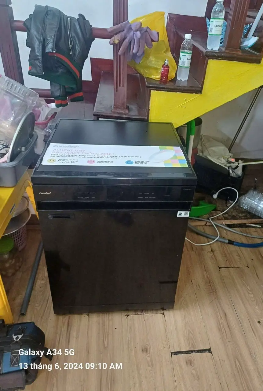 Khách hàng review Máy rửa chén độc lập Comfee CDWEF1401HB-W-VN 7