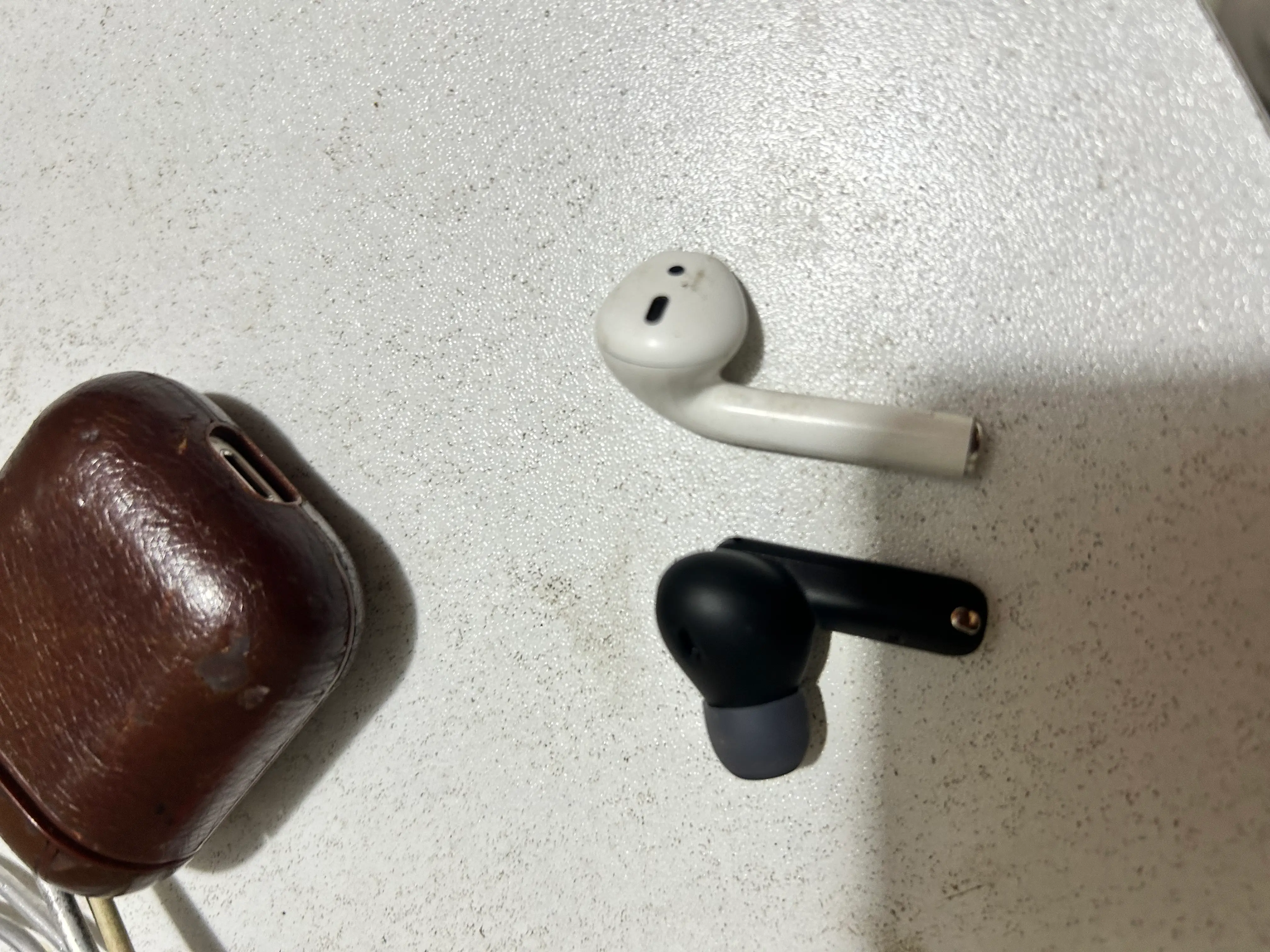 Khách hàng review Tai nghe Bluetooth True Wireless JBL Wave Beam 2 1