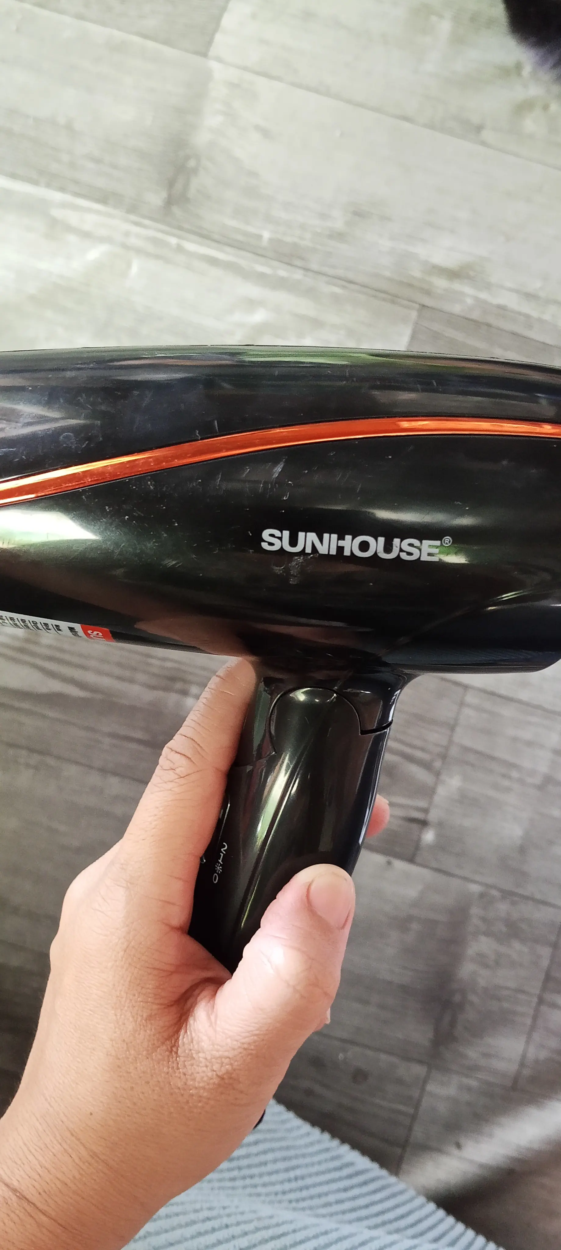 Khách hàng review Máy sấy tóc Sunhouse SHD2306 2
