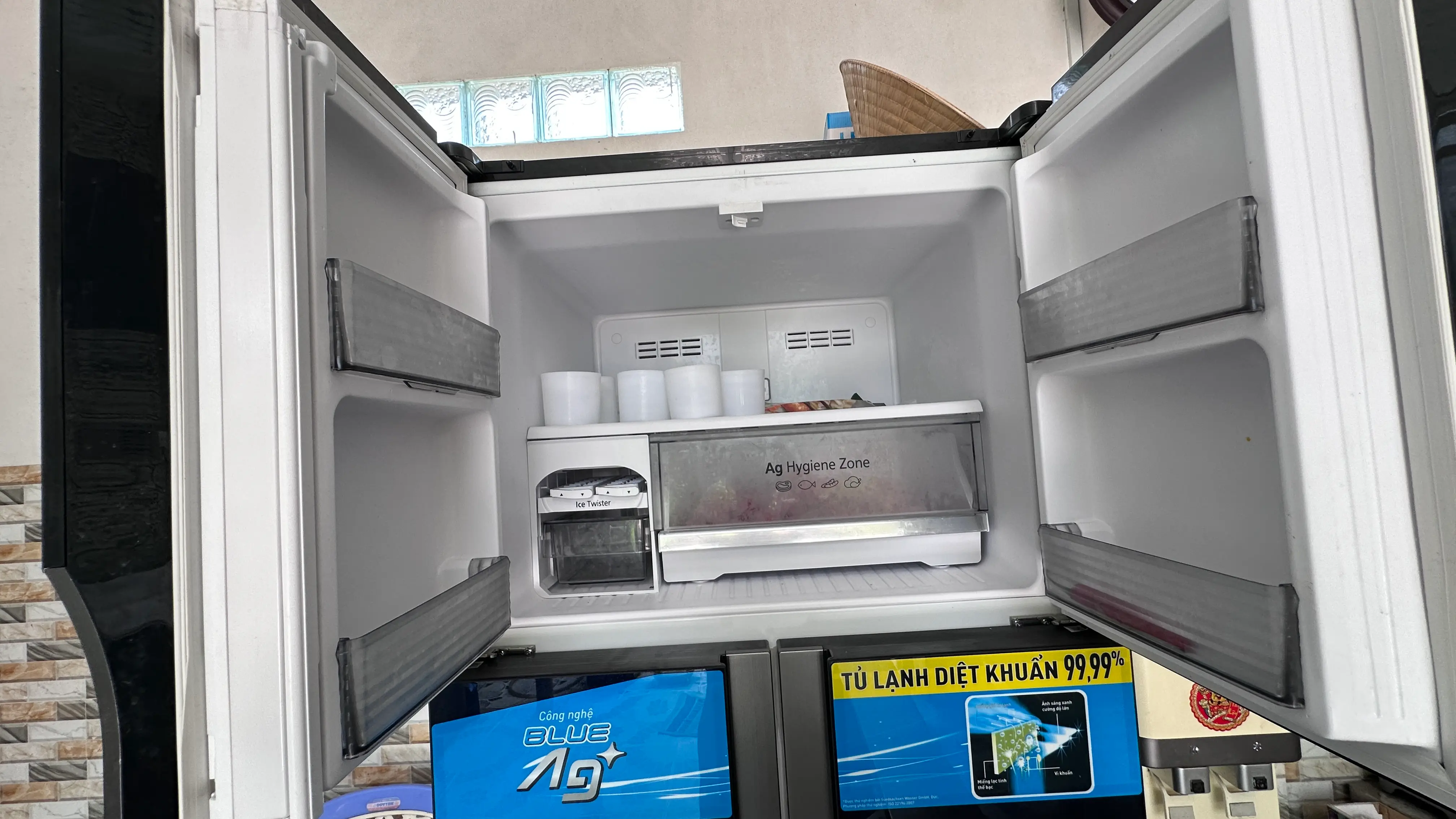 Khách hàng review Tủ lạnh Panasonic Inverter 550 lít Multi Door NR-DZ601VGKV 4