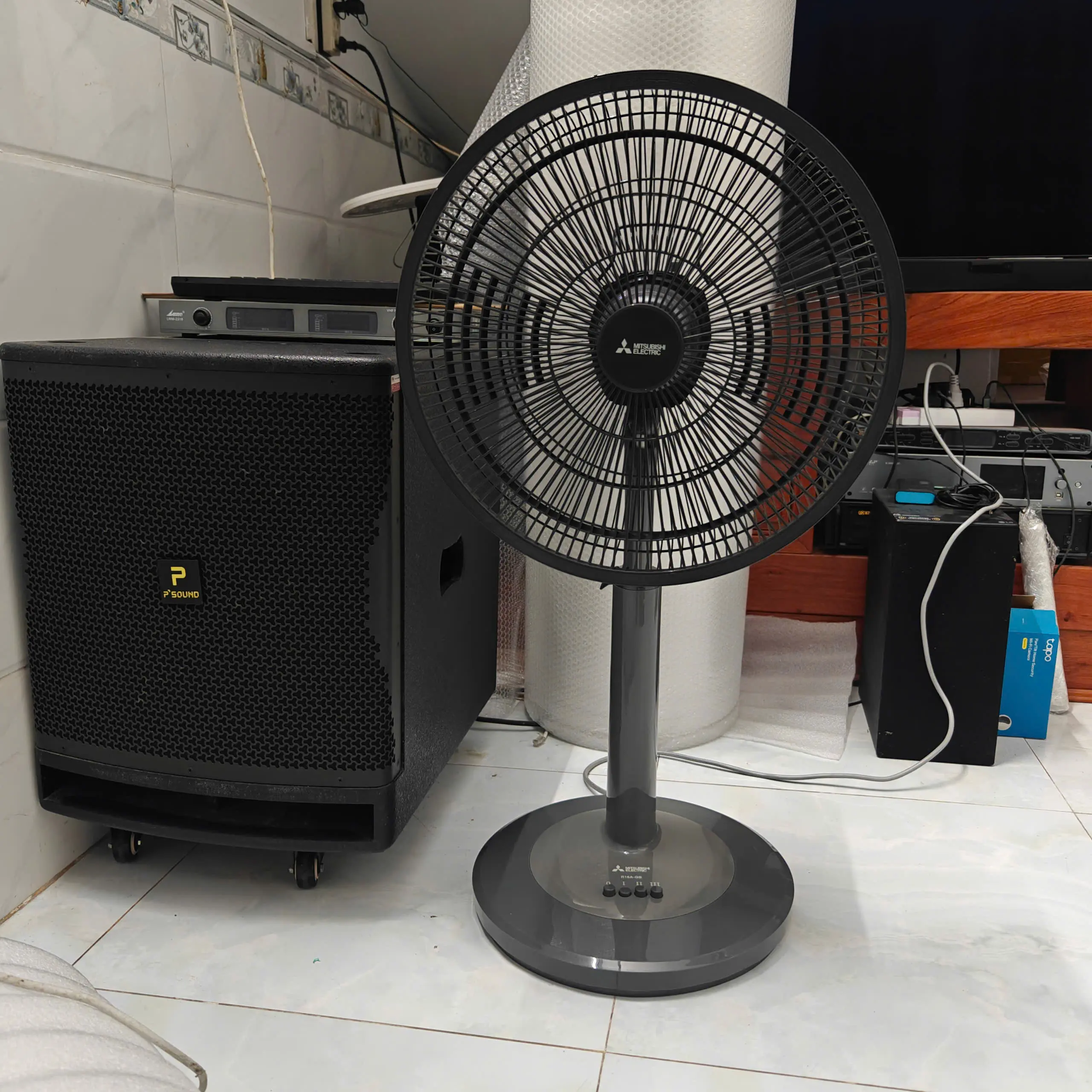 Khách hàng review Quạt lửng Mitsubishi Electric 3 cánh R16A-GB CY-GY 45W 1