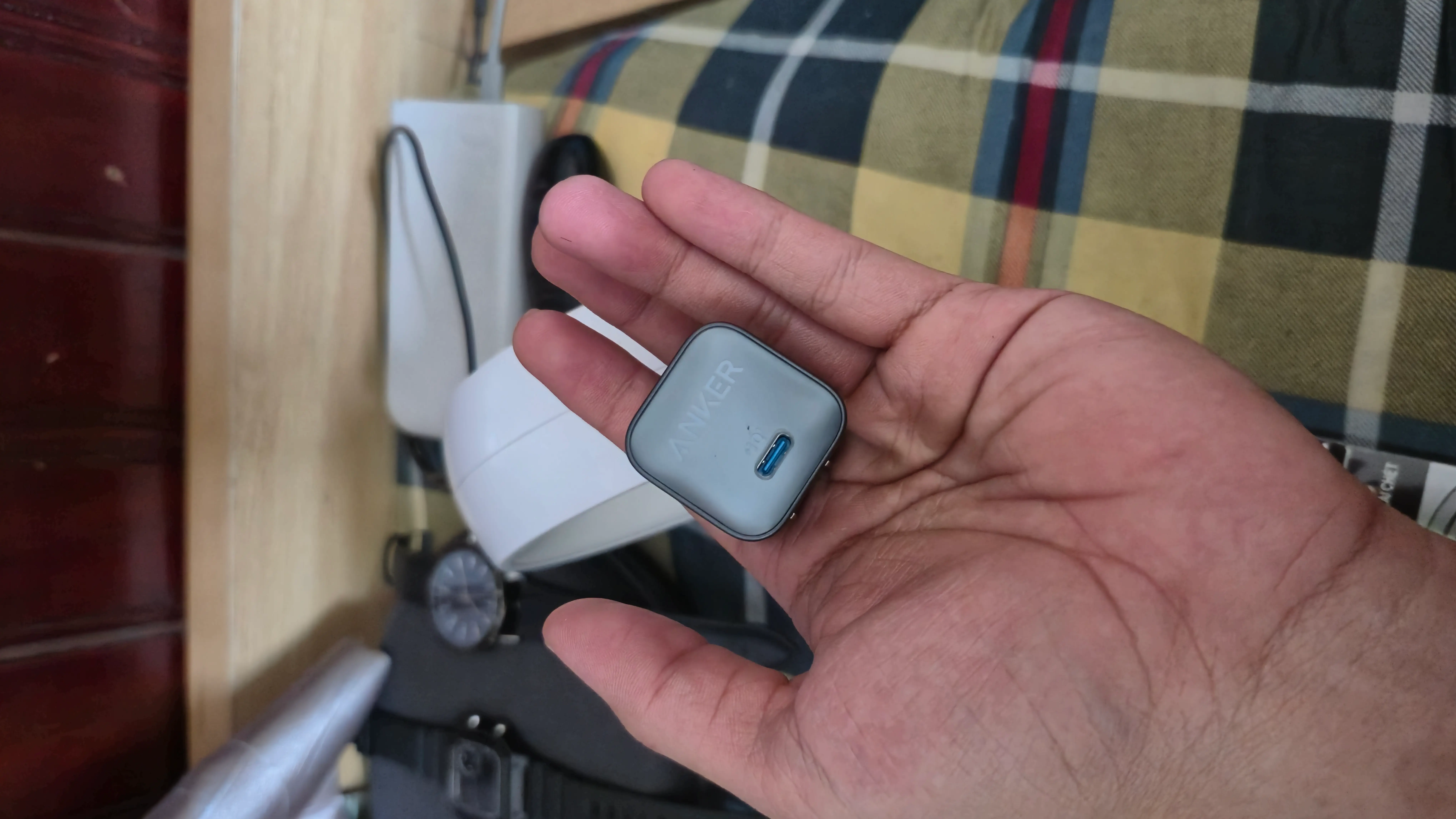 Khách hàng review Sạc nhanh Type-C 45W Anker Nano A2692 3
