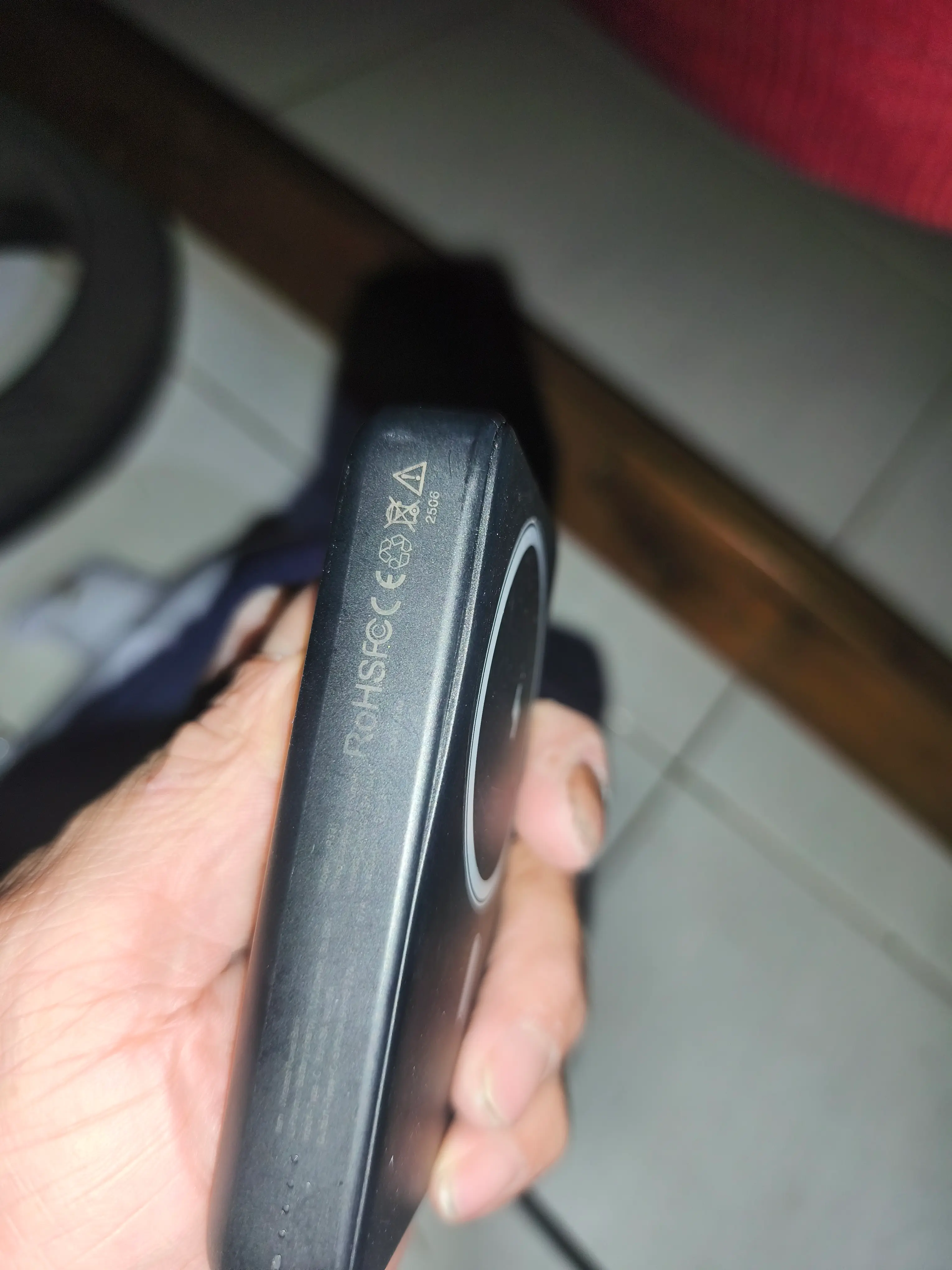 Khách hàng review Pin sạc dự phòng Polymer 10000mAh Không dây Magnetic Type C PD 20W Xmobile JP331 2
