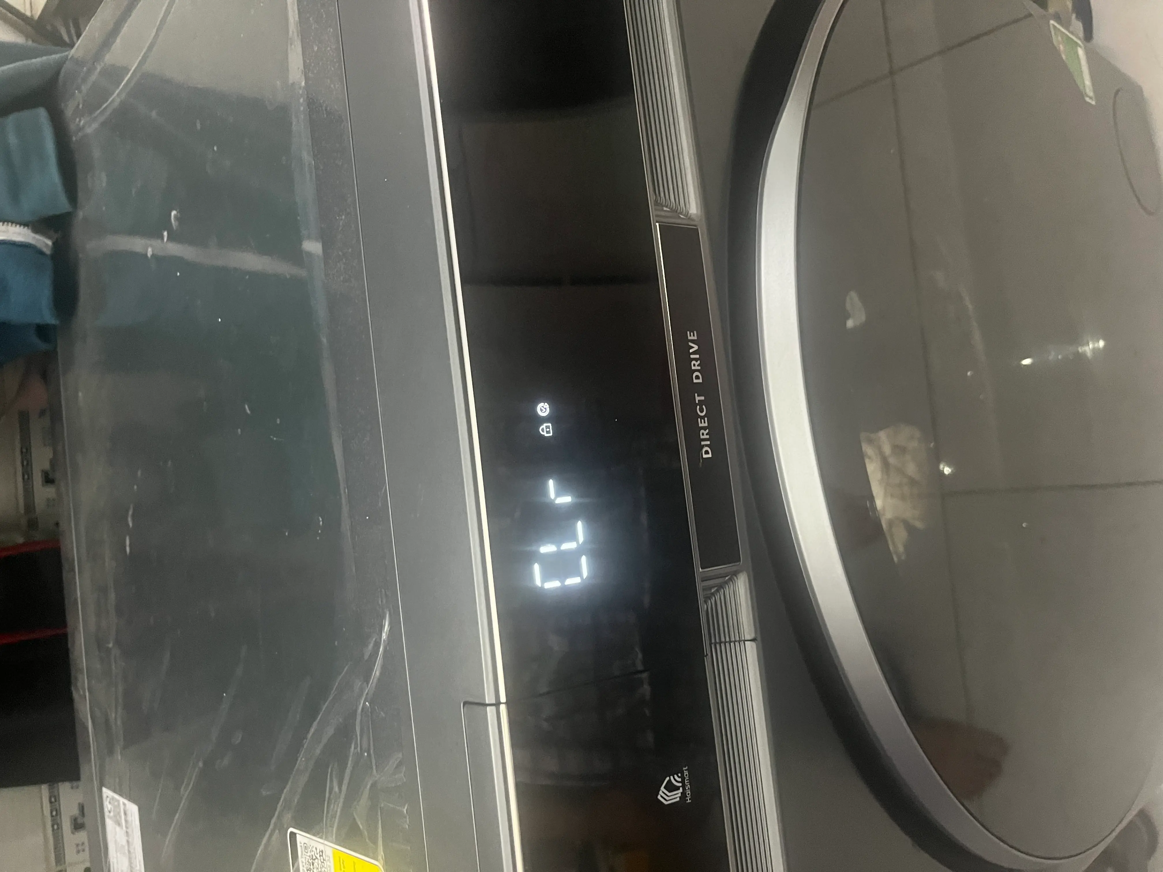 Khách hàng review Máy giặt Haier Inverter 10 kg HW100-B14387GNU1 1