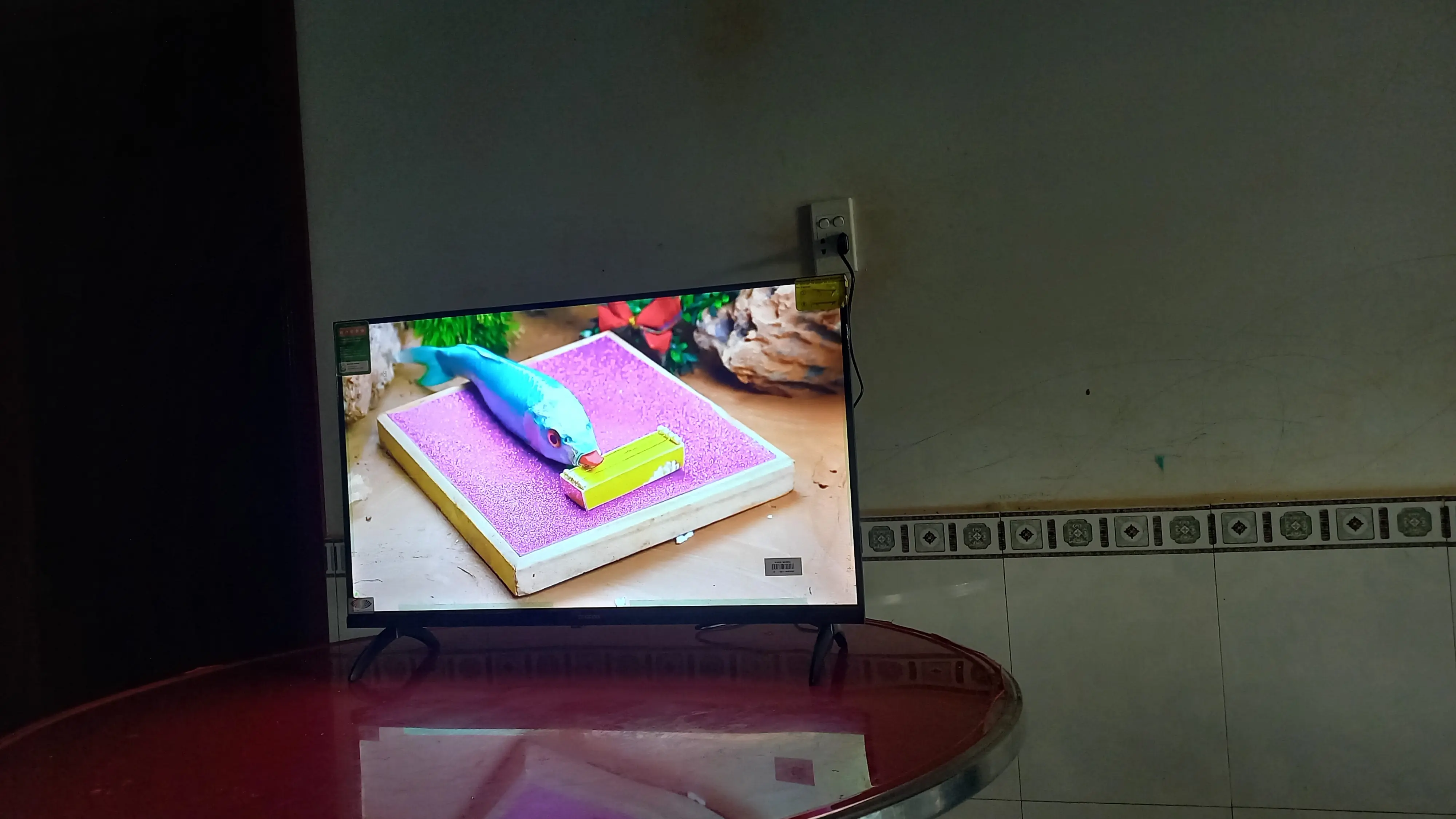 Khách hàng review Smart Tivi Coocaa 32 inch 32S3U  1