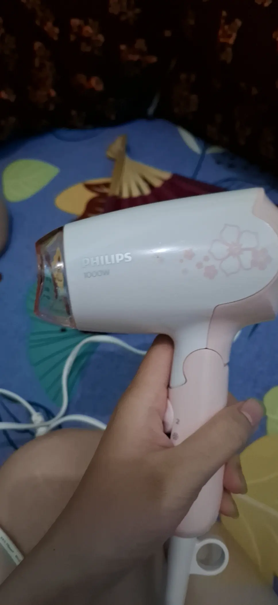 Khách hàng review Máy sấy tóc Philips HP8108 1