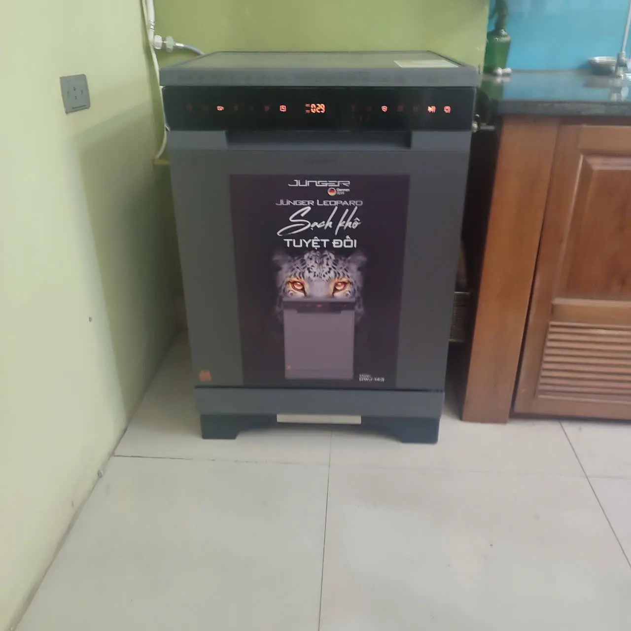 Khách hàng review Máy rửa chén độc lập Junger Leopard DWJ-143 20