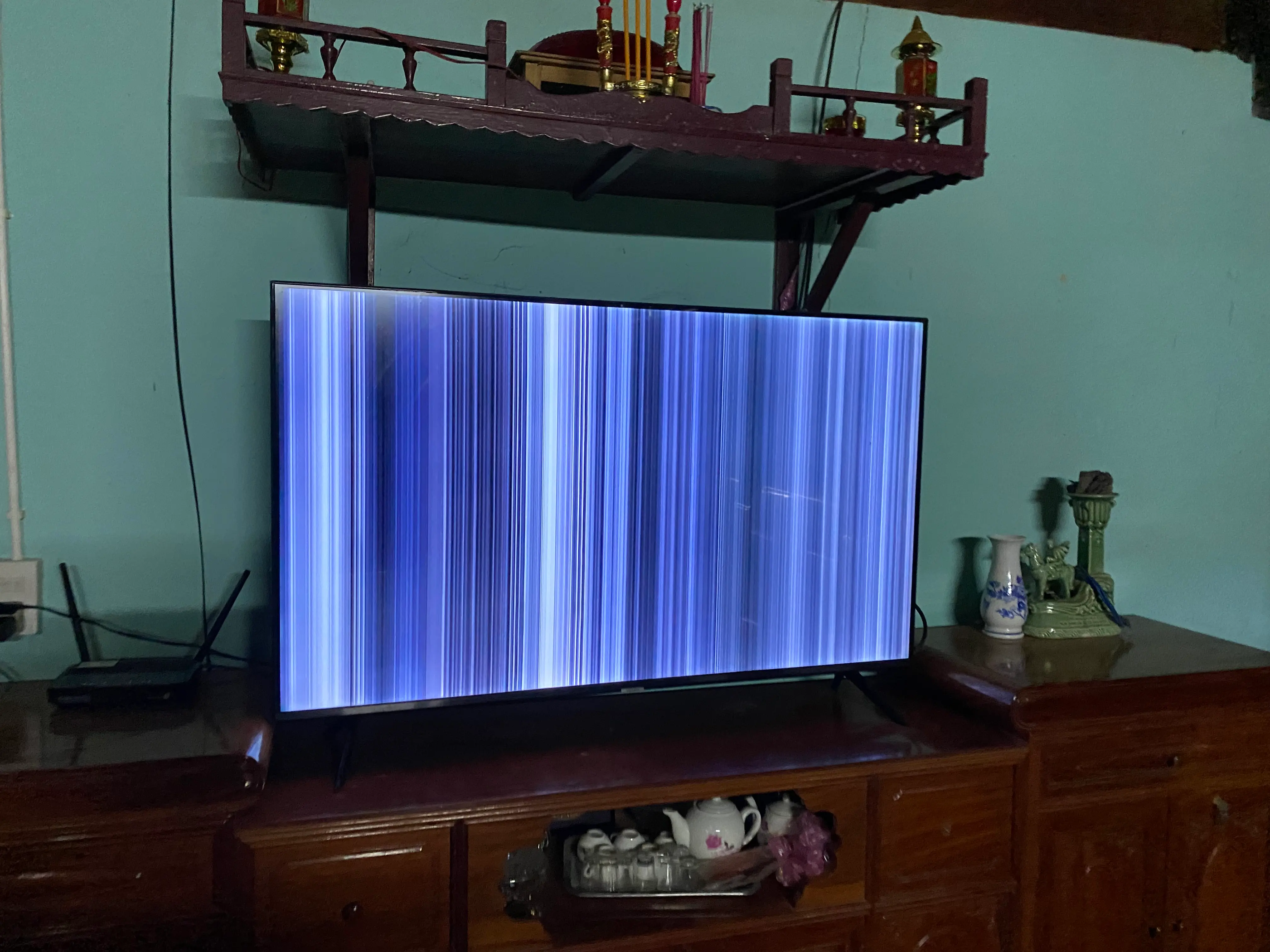 Khách hàng review Smart Tivi Samsung 4K 50 inch UA50AU7002 1